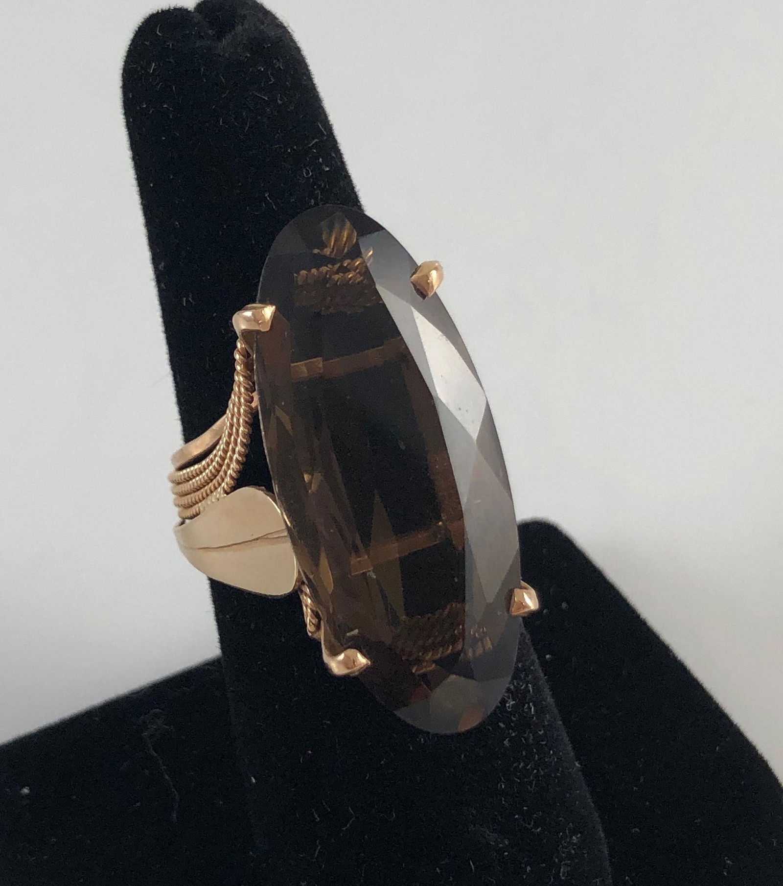 14KT GOLD AND SMOKEY QUARTZ RING (1 of 4)