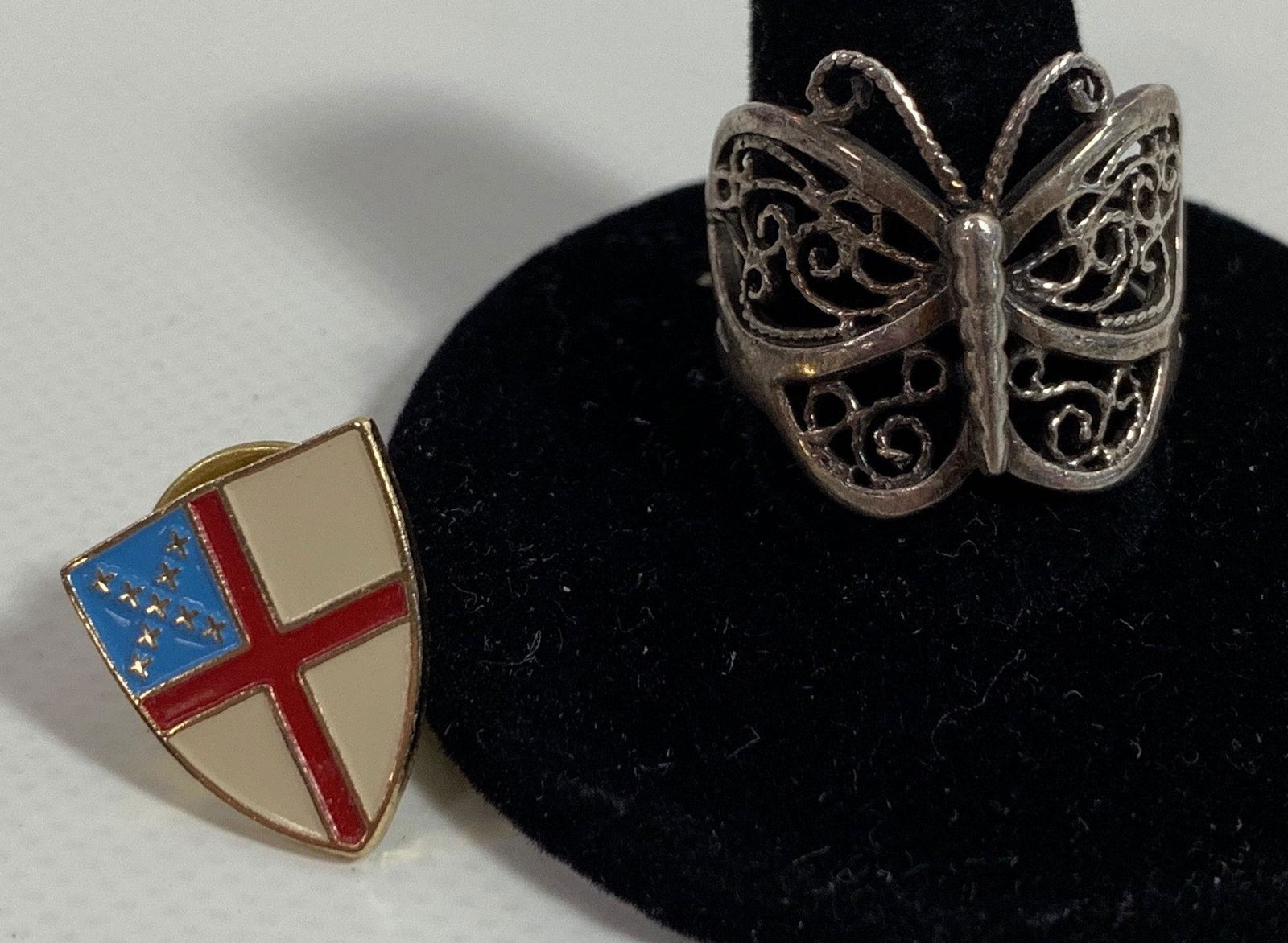 RING AND PIN (1 of 5)