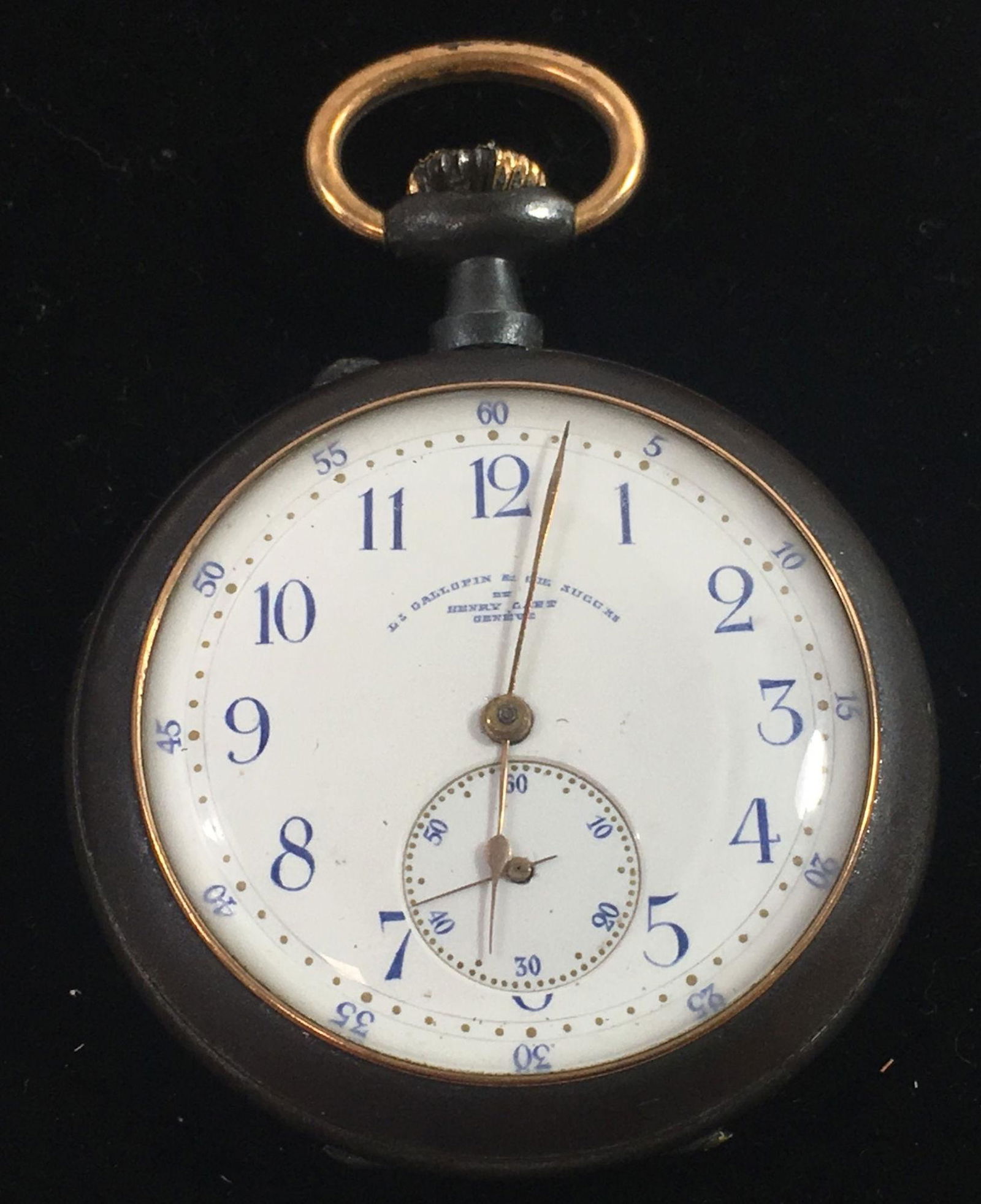 HENRY CAPT, L GALLOPIN & CIE SUCCRS. POCKET WATCH: HENRY CAPT, L GALLOPIN & CIE SUCCRS. POCKET WATCH ~ FRENCH PIN SET 1.75" ENGRAVED DARK METAL CASE, WINDS, SETS & TICKS, MOVEMENT NUMBERED "42804" TAPERED GOLD TONE HANDS & BLUE NUMERIC INDICATORS ON W