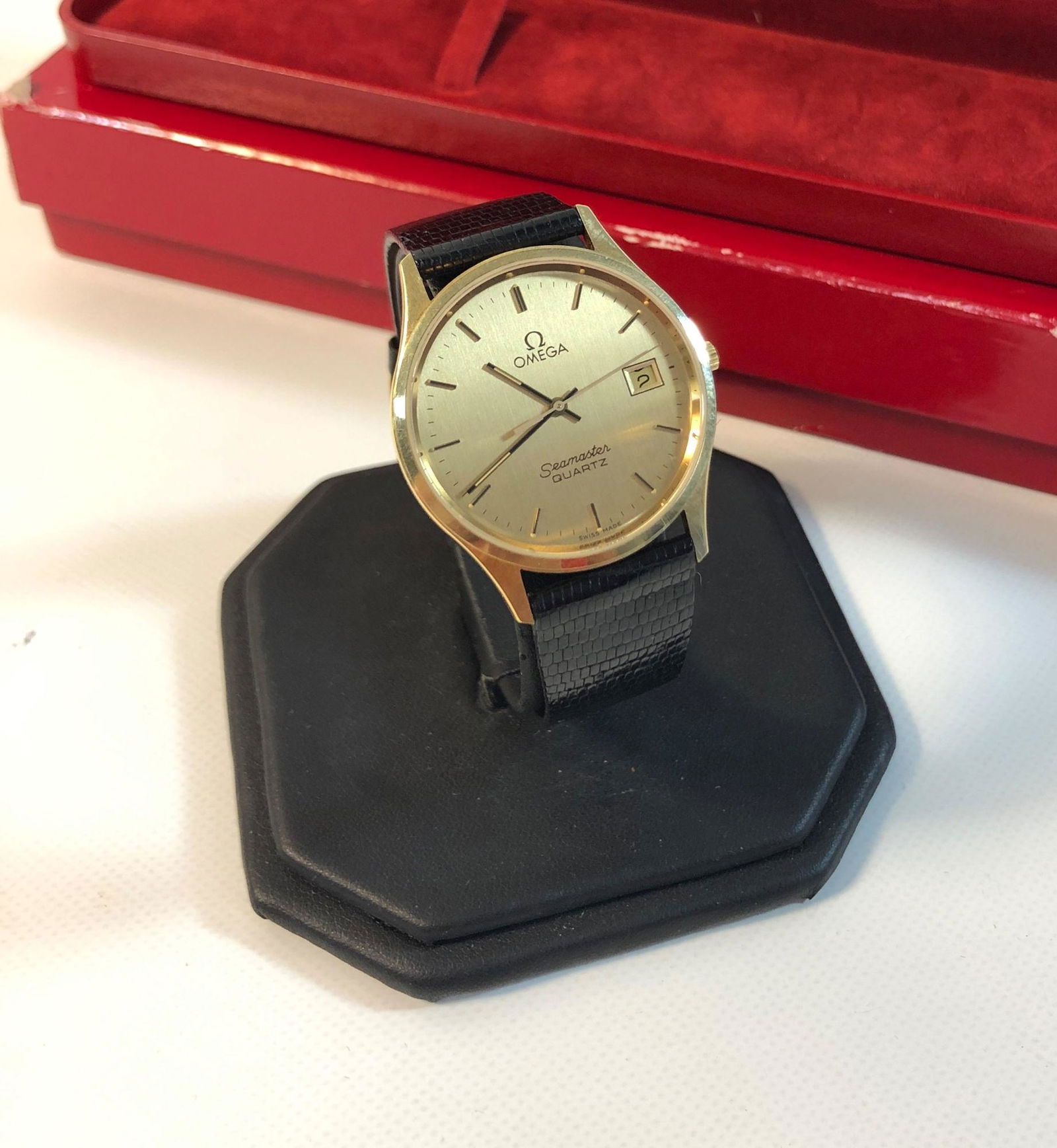 14KT YELLOW GOLD OMEGA SEAMASTER WRIST WATCH (1 of 20)