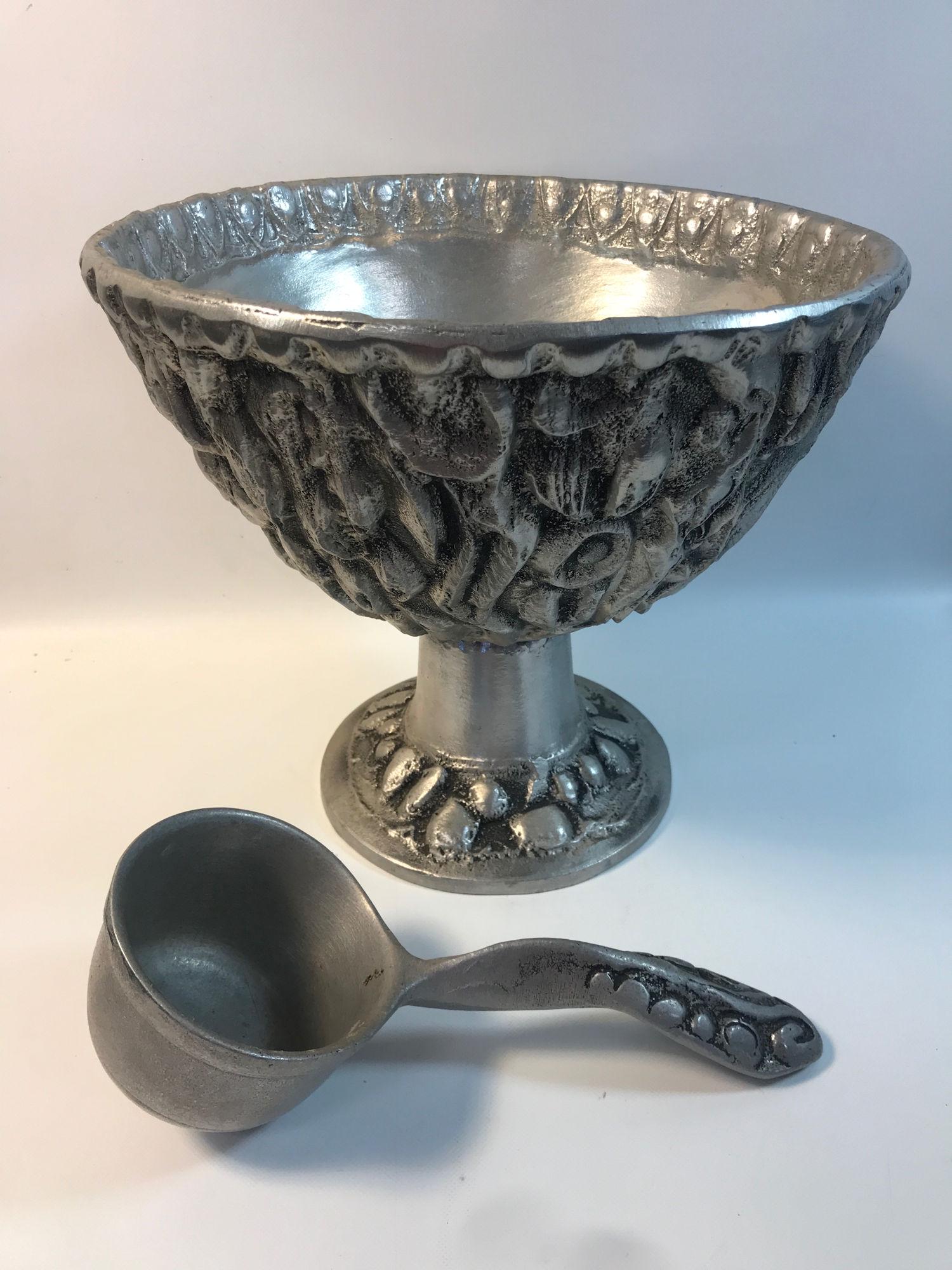 DON DRUMM STUDIOS CAST ALUMINUM SCULPTURE 12″D: DON DRUMM STUDIOS CAST ALUMINUM SCULPTURE 12″D PUNCH BOWL ON PEDESTAL AND LADLE, 10″H