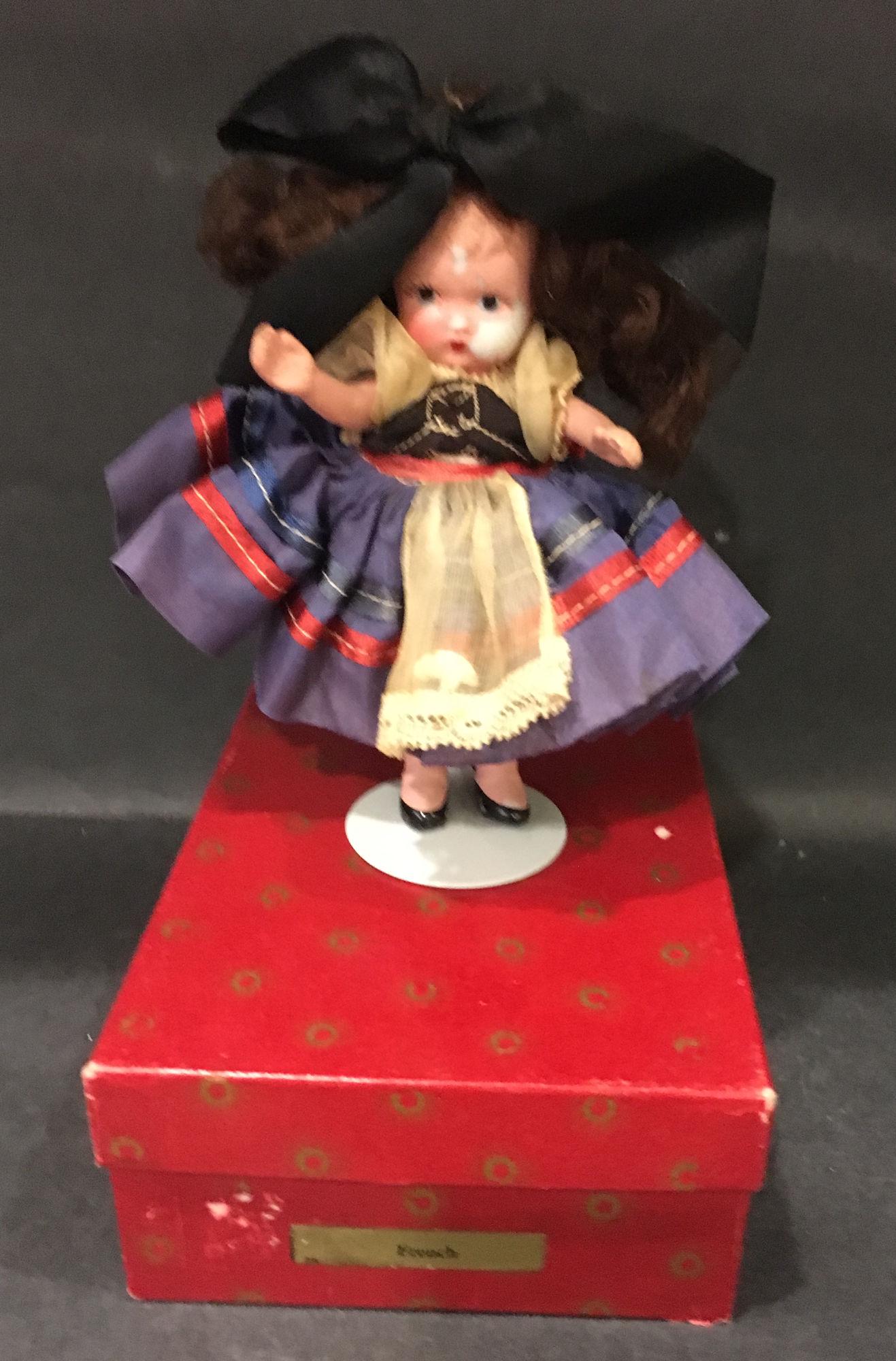 5" JAPAN STORYBOOK DOLL AROUND THE WORLD SERIES (1 of 6)