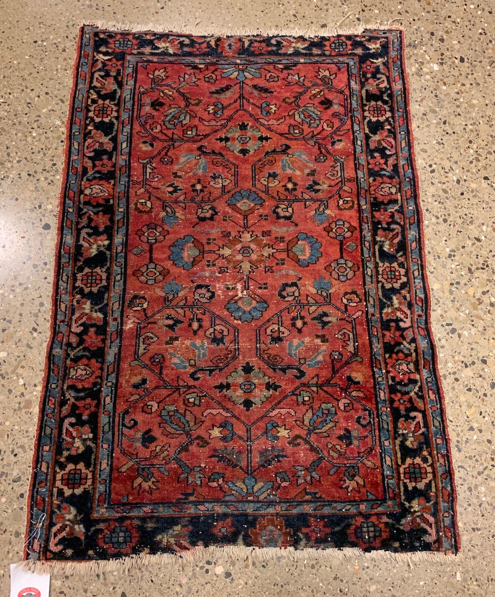 ORIENTAL RUG, PERSIAN SAROUK, 2'6" X 3'10" (1 of 5)