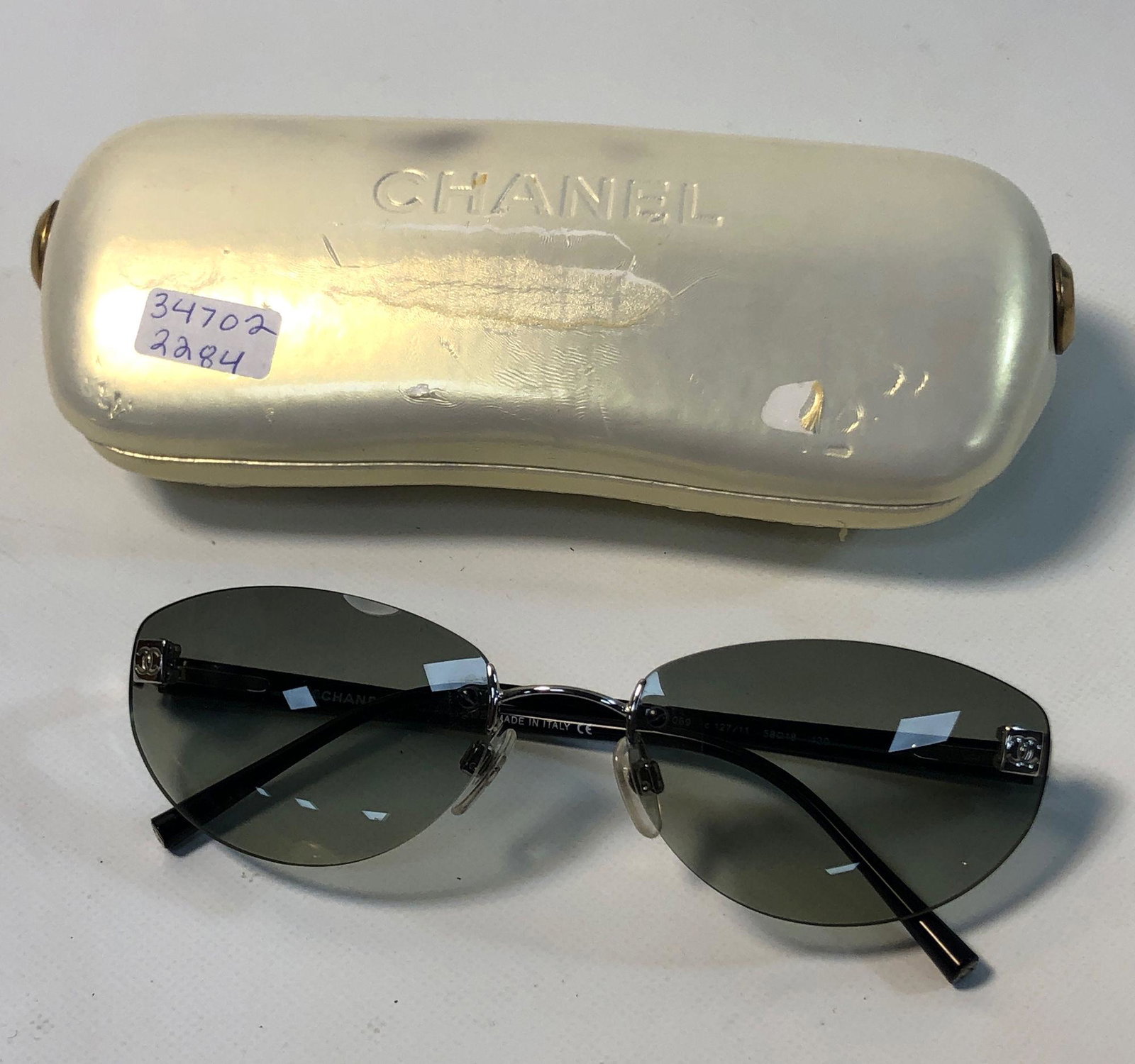 CHANEL SUNGLASSES: CHANEL SUNGLASSES ~ OPEN FRAMES, SILVER TONE ACCENTS, OPEN FRAMES, OMBRE LENSES, ITALIAN MADE, STYLE NO. 4069,WITH BRANDED HARD CASE AND CLEANING CLOTH