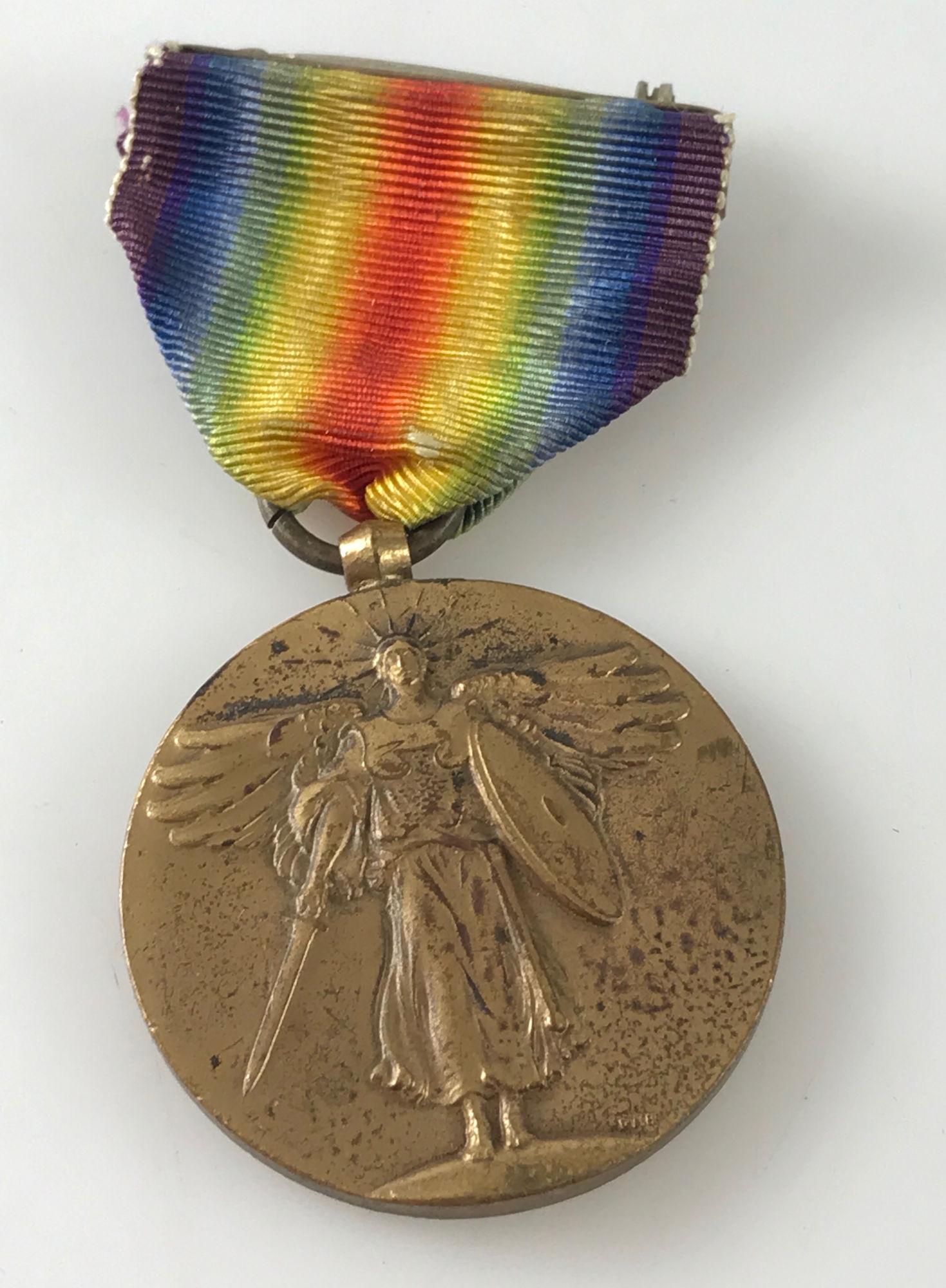 WWI VICTORY MEDAL (1 of 2)