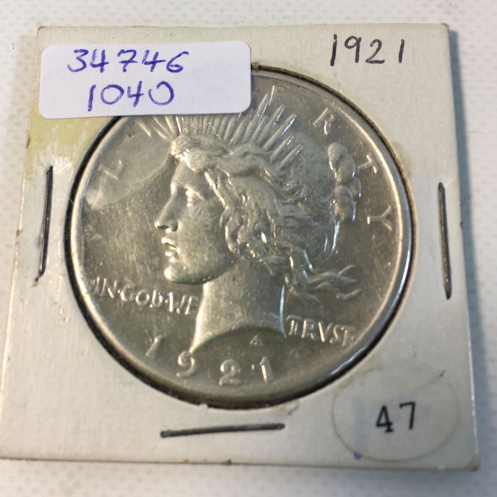 UNITED STATES SILVER DOLLAR COIN (1 of 2)