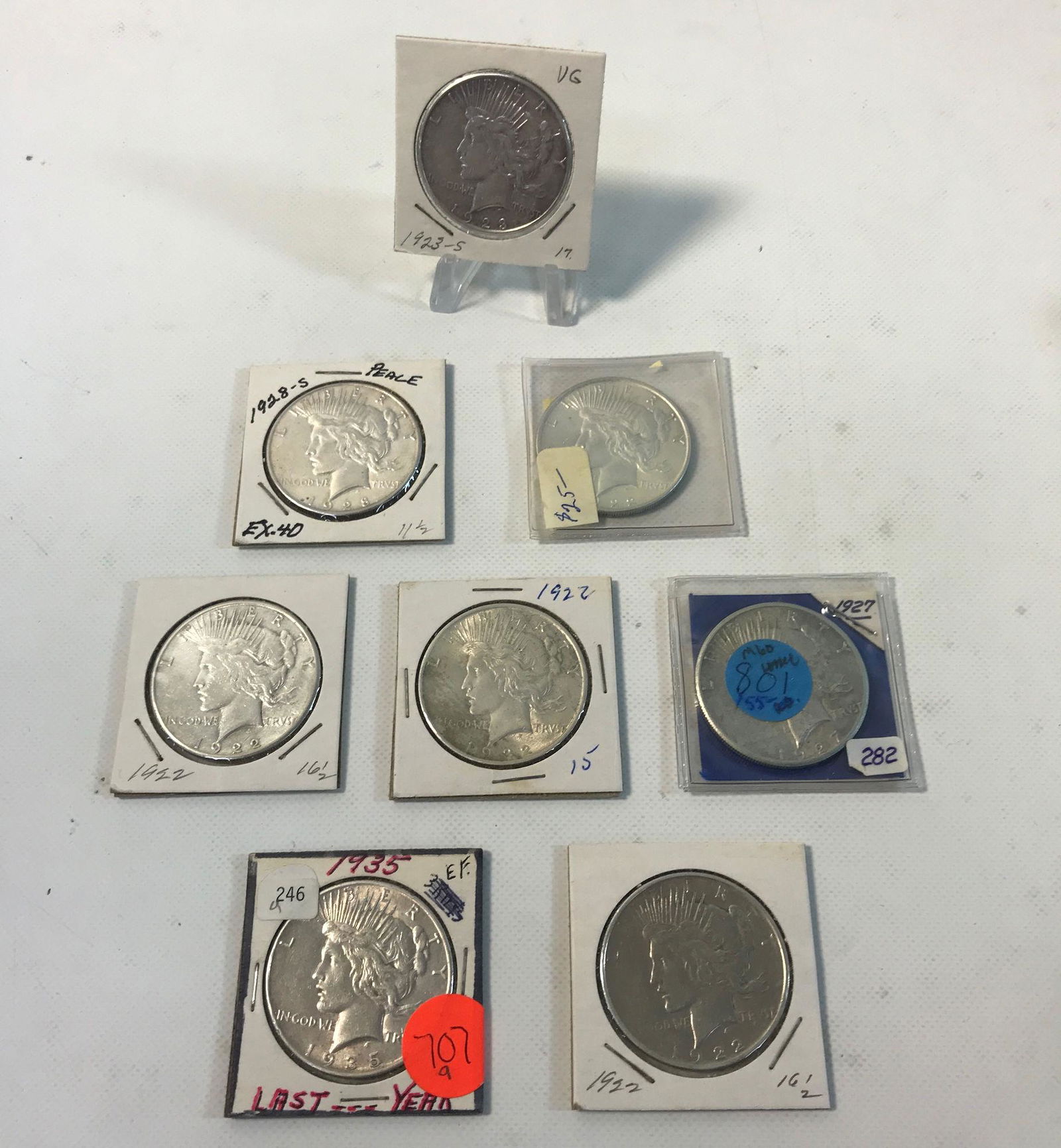 LOT OF U.S. SILVER DOLLAR COINS (1 of 2)