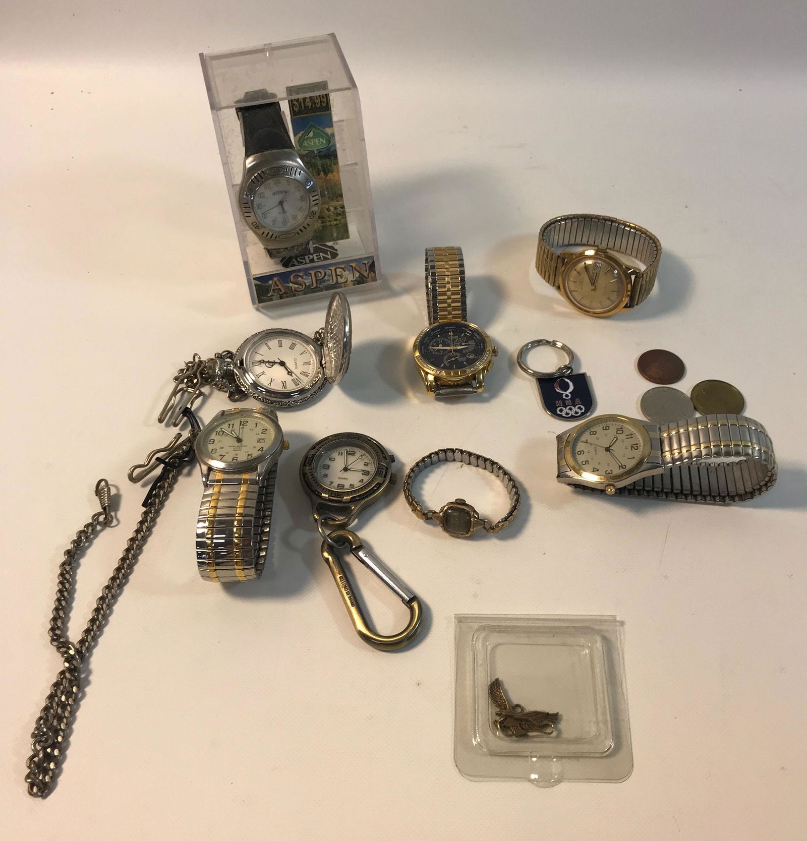 LOT WATCHES AND ACCESSORIES (1 of 20)
