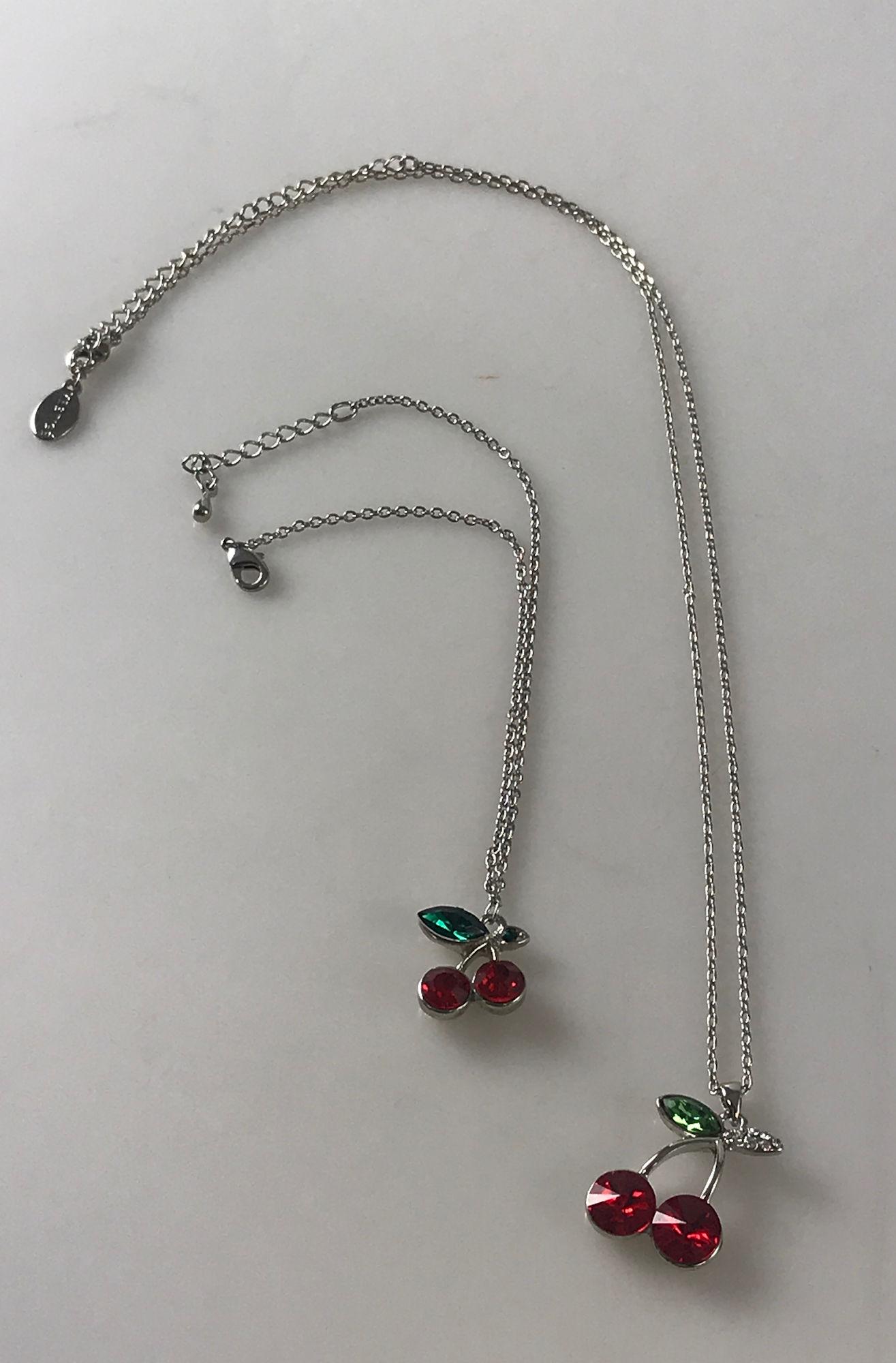 CRYSTAL CHERRY JEWELRY (1 of 6)