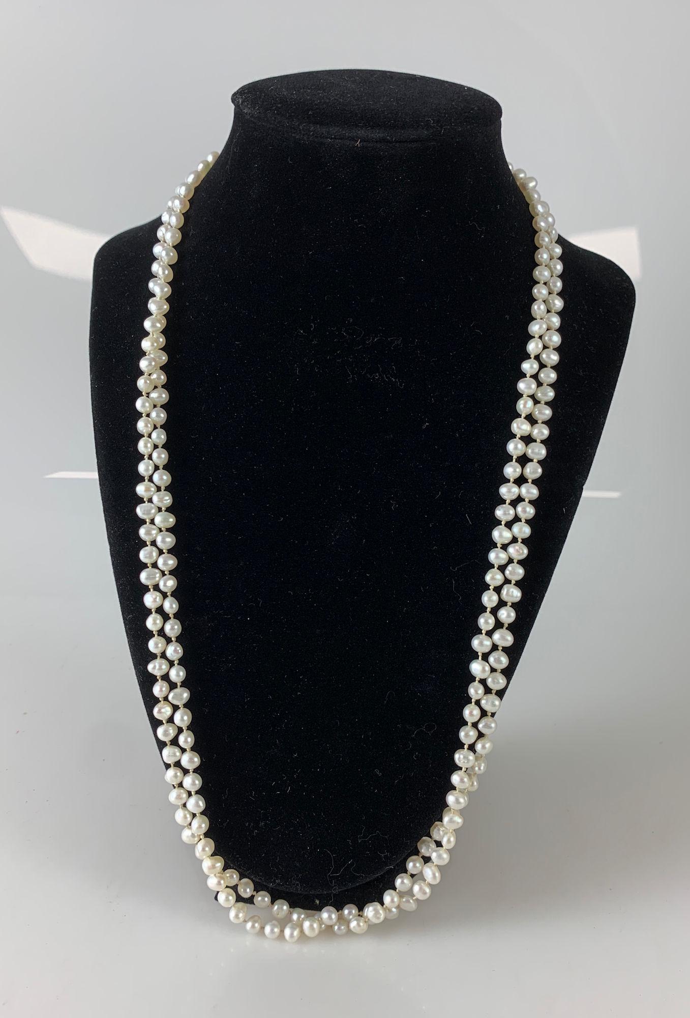 PEARL NECKLACE (1 of 2)