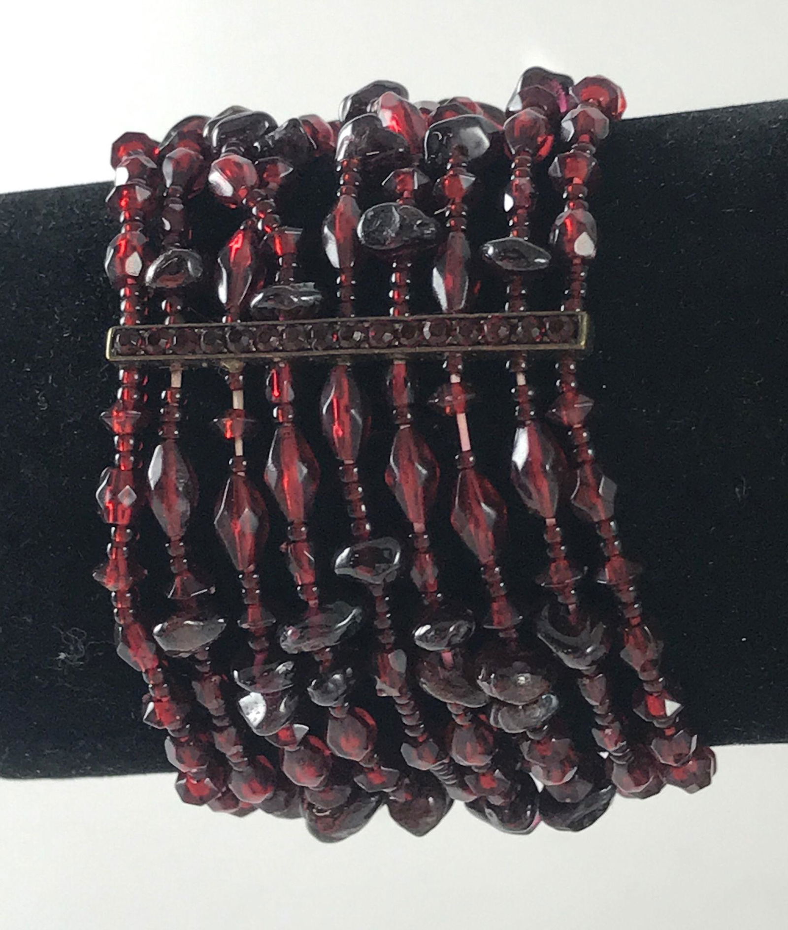 VINTAGE BRACELET (1 of 4)