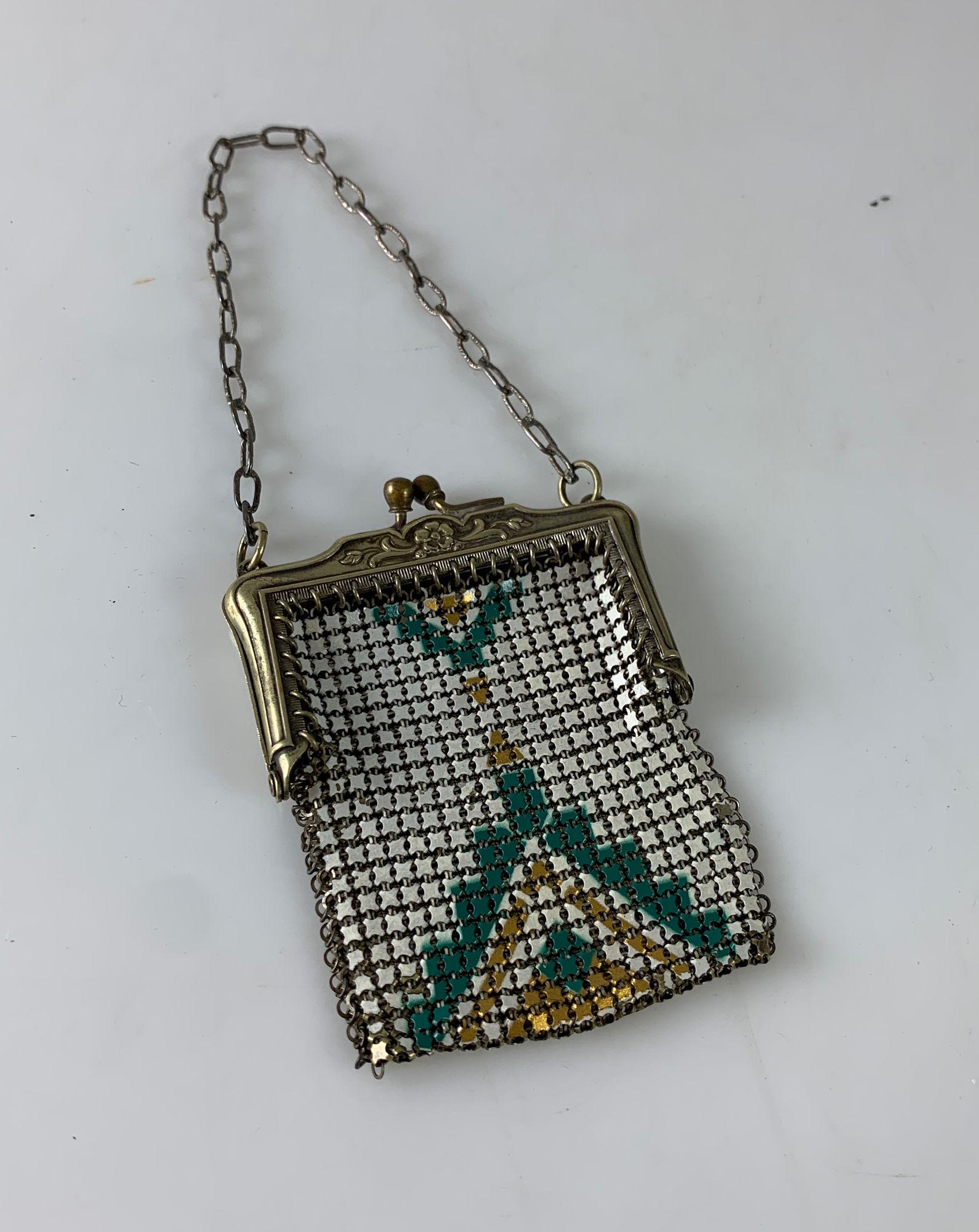 VINTAGE MESH COIN PURSE (1 of 3)