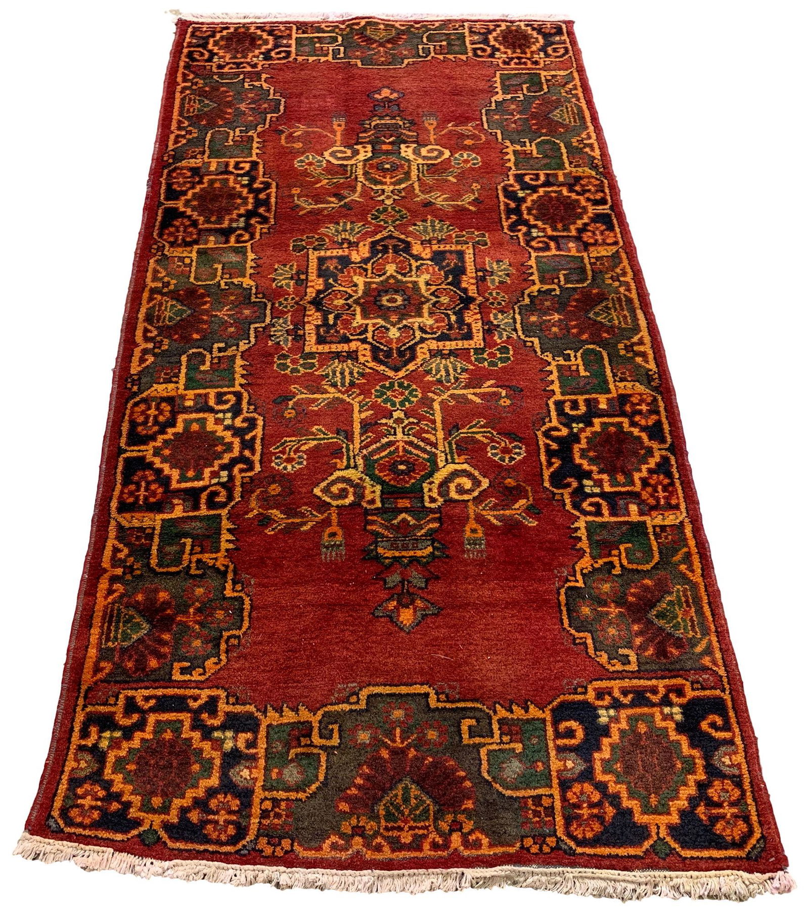 ORIENTAL RUG FINE PERSIAN MAHAL CIRCA 1970's, 4' X 8'2" (1 of 5)