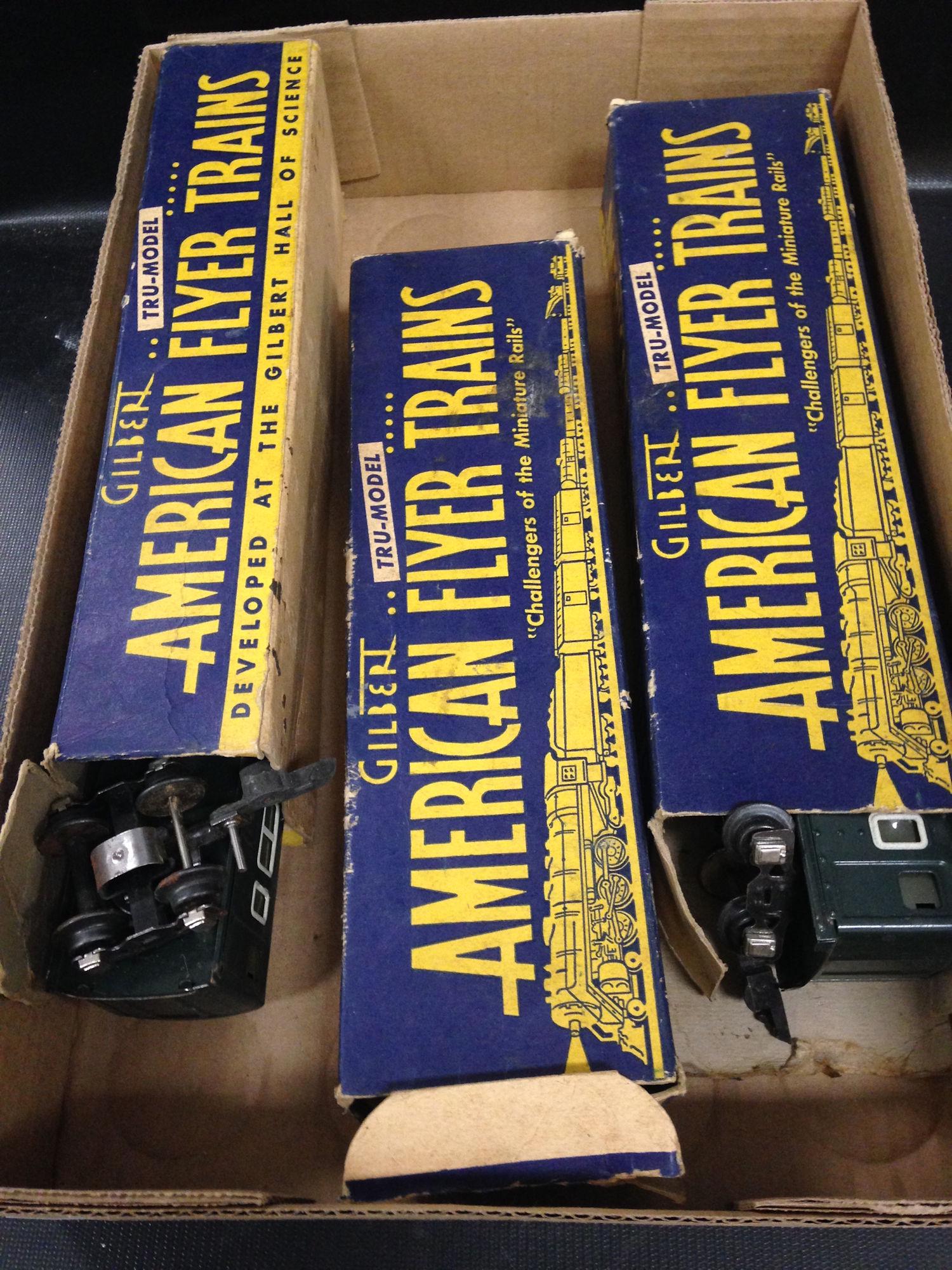 BOX LOT 3 AMERICAN FLYER O GAUGE 495 PASSENGER CARS (1 of 4)