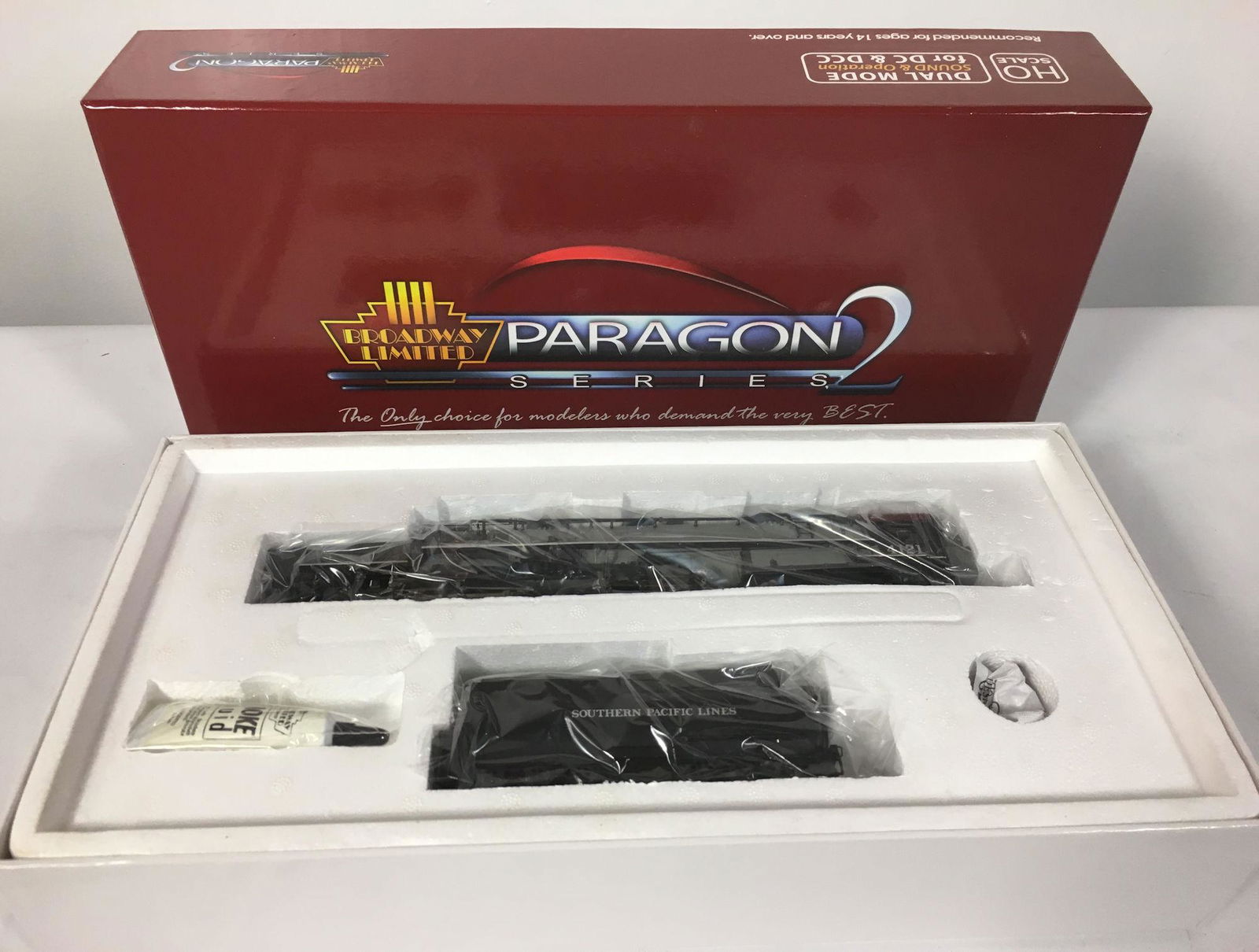 BROADWAY LIMITED HO GAUGE 2188 SOUTHERN PACIFIC CLASS (1 of 2)