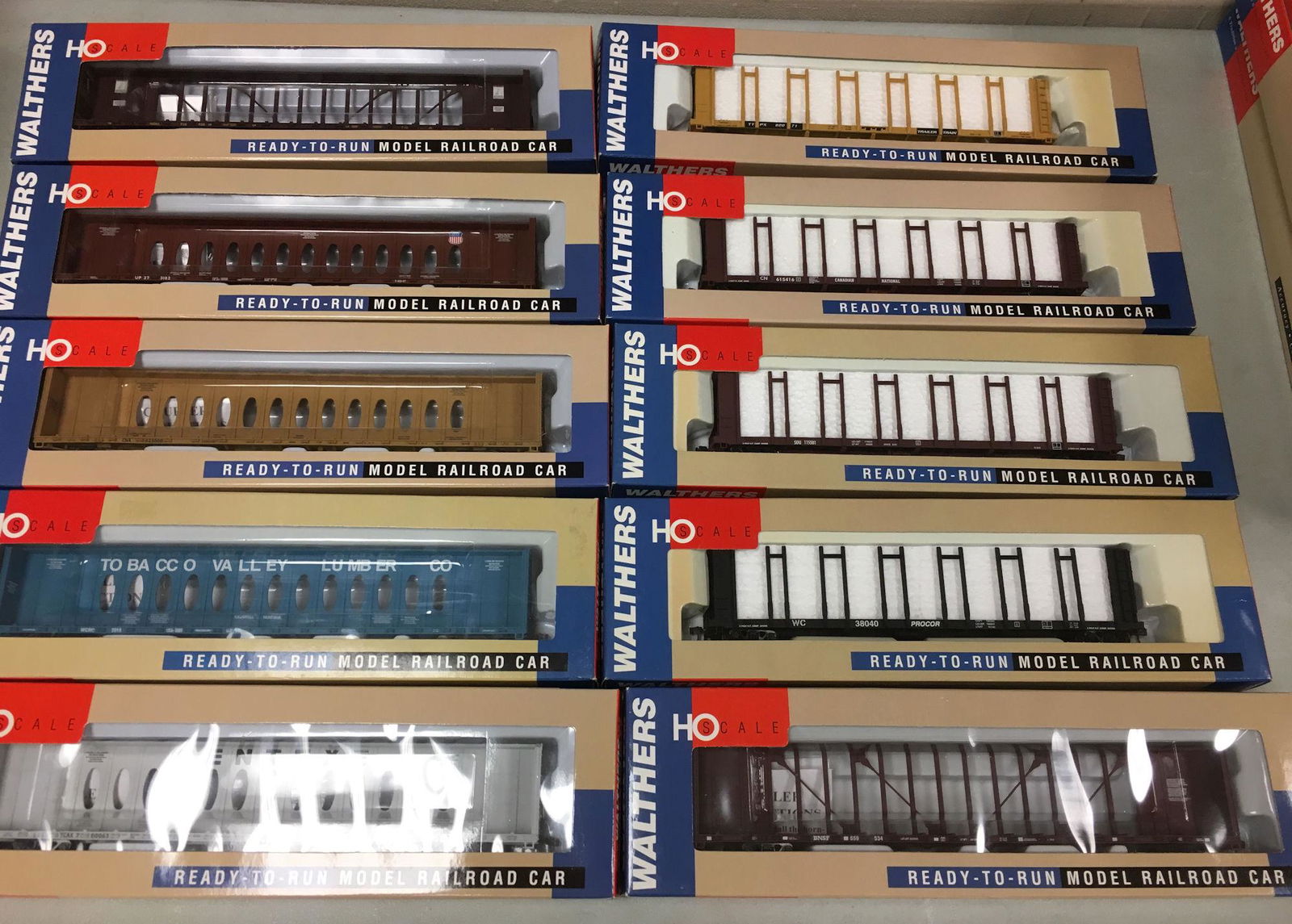 10 WALTHERS HO GAUGE READY TO ROLL FLAT CARS - 6 (1 of 1)