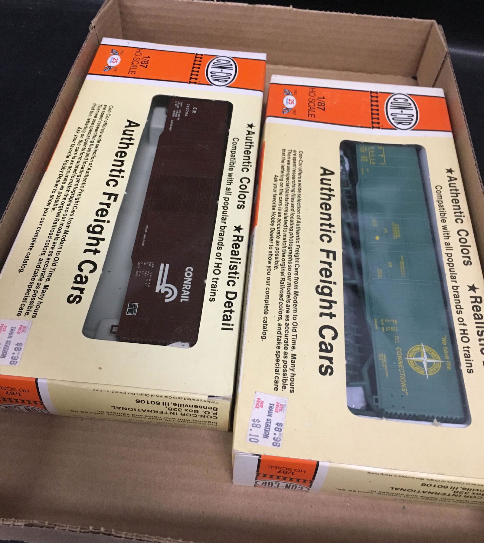 LOT HO GAUGE INCLUDING 2 CON-COR , 3 ROADHOUSE, 3 (1 of 2)