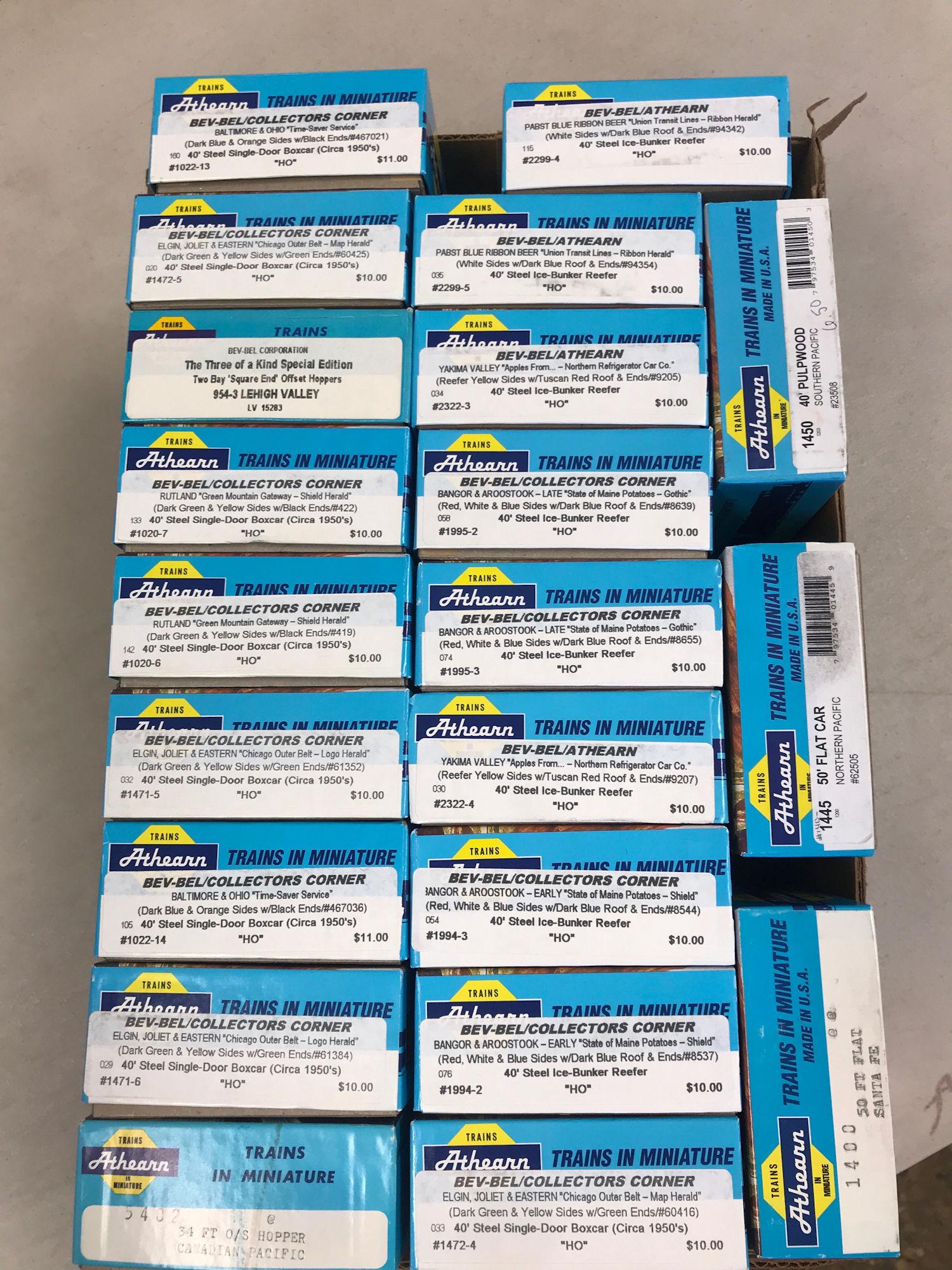 LOT 21 ATHEARN HO GAUGE ROLLING STOCK KITS. NIB (1 of 1)