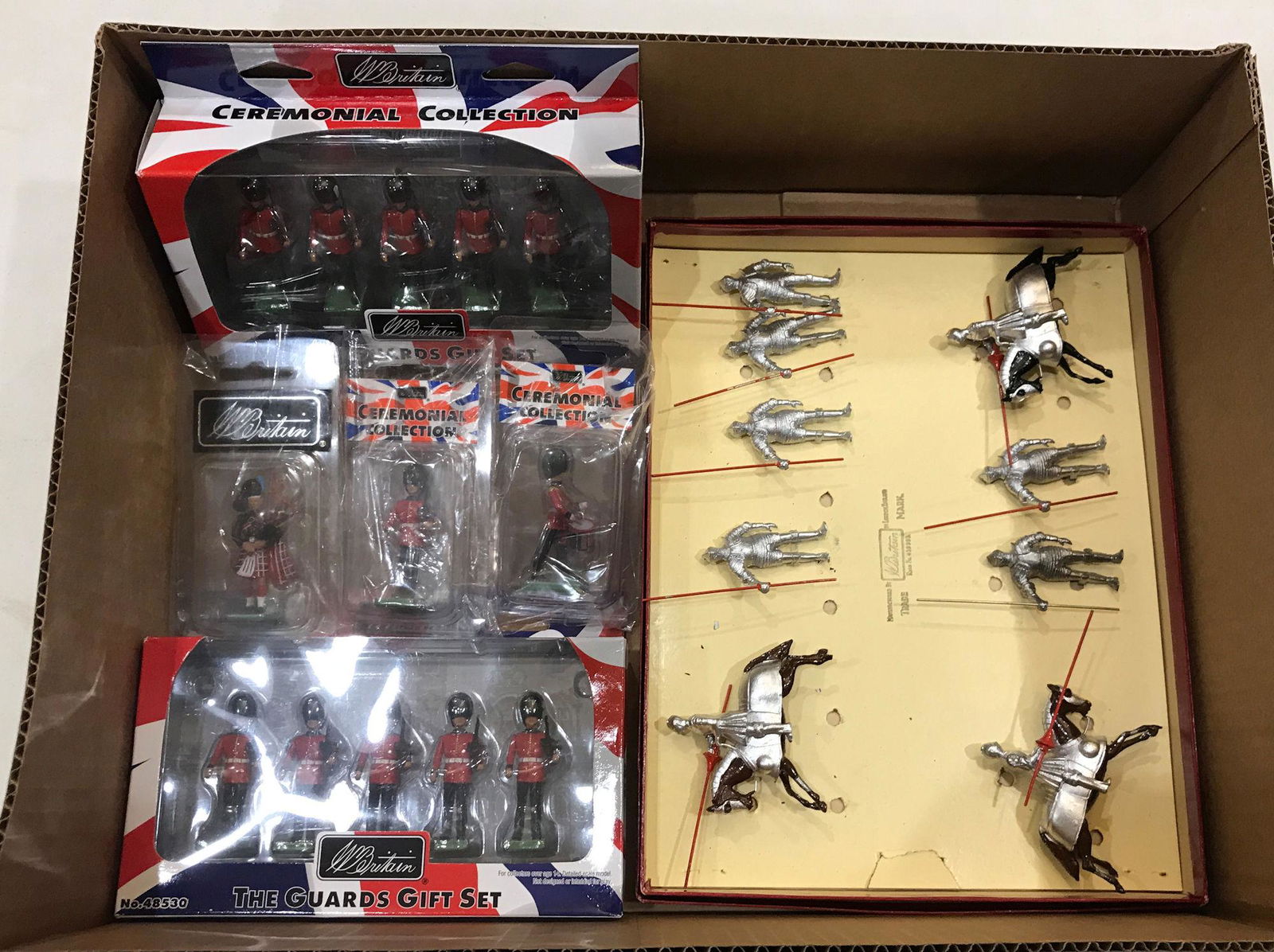 LOT 3 SETS AND 3 INDIVIDUAL BRITAINS SOLDIERS - 2 SETS (1 of 1)