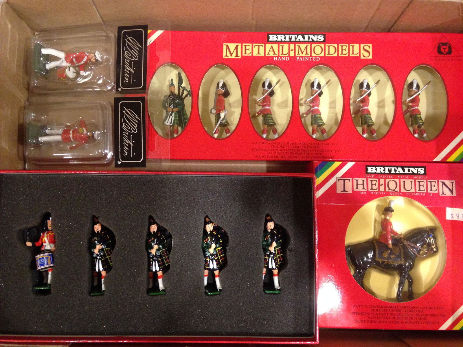 LOT 2 SETS AND 3 INDIVIDUAL BRITAINS SOLDIERS - 6 (1 of 1)