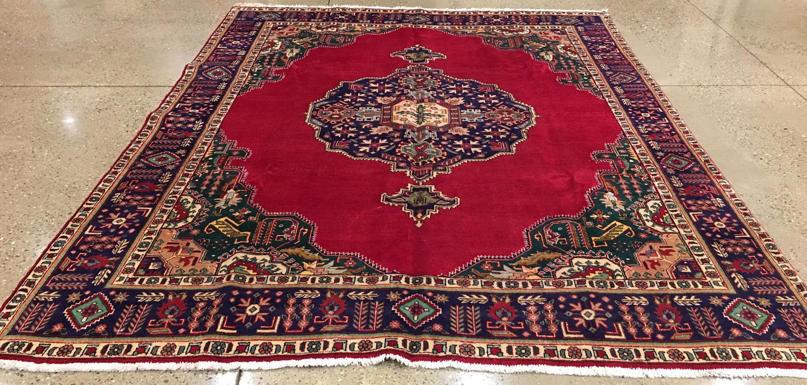 ORIENTAL RUG, PERSIAN TABRIZ CIRCA 1970s, 10' X 12'9" (1 of 6)