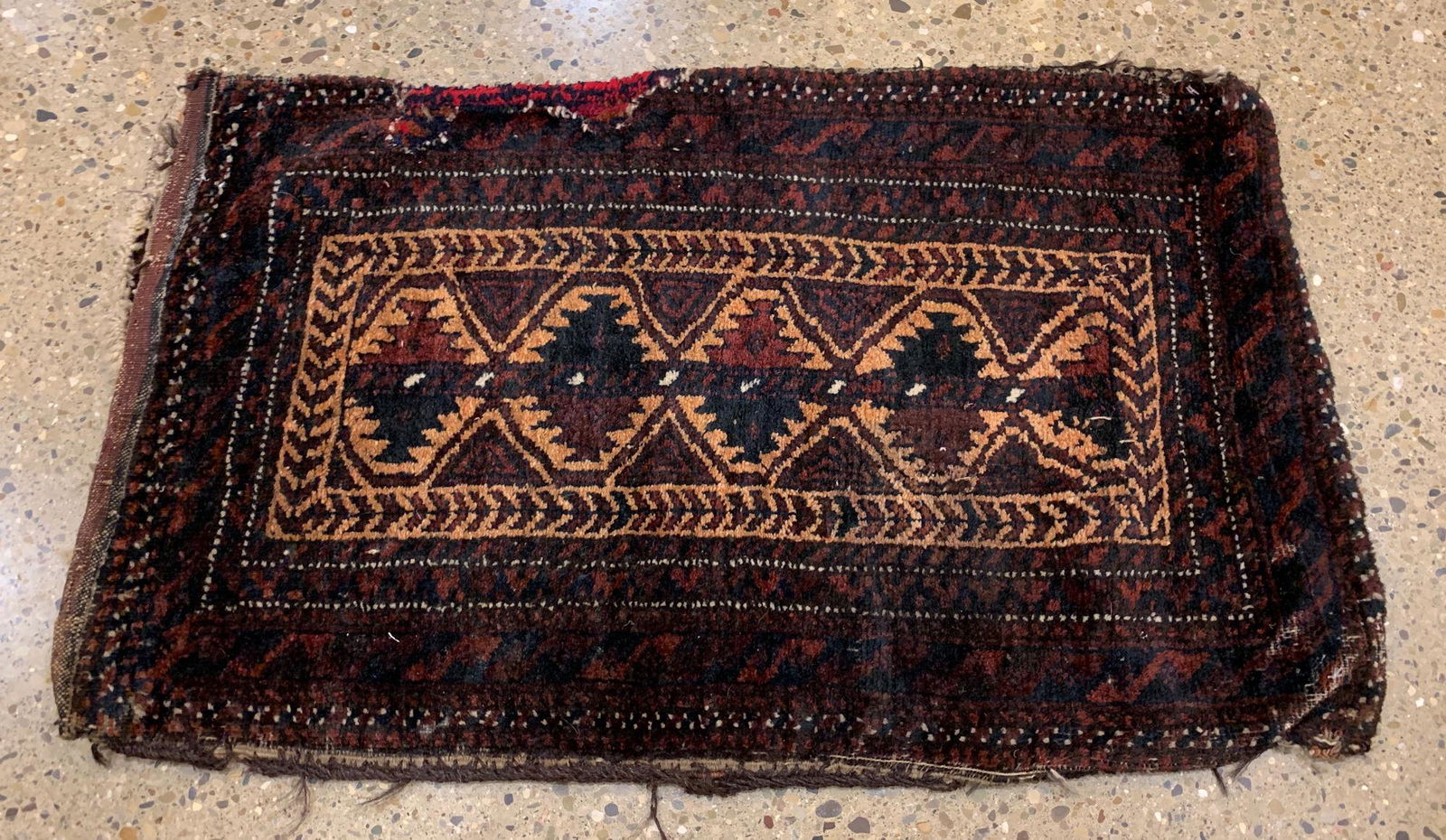 ORIENTAL RUG PERSIAN KURDISH BAG, 1.7" X 2'8" (1 of 3)