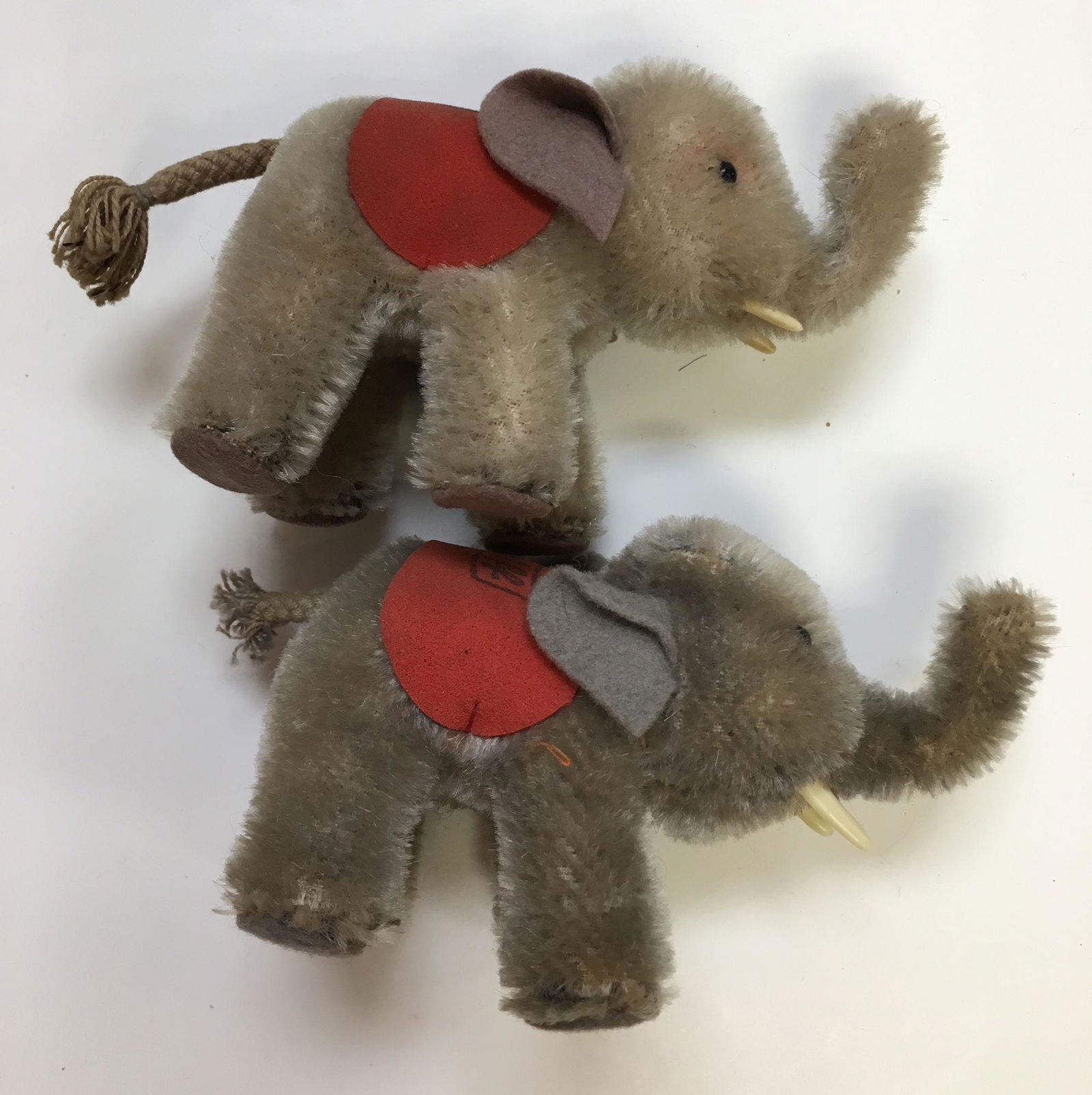 (2) STEIFF MINIATURE GREY MOHAIR ELEPHANTS. UNJOINTED, (1 of 2)