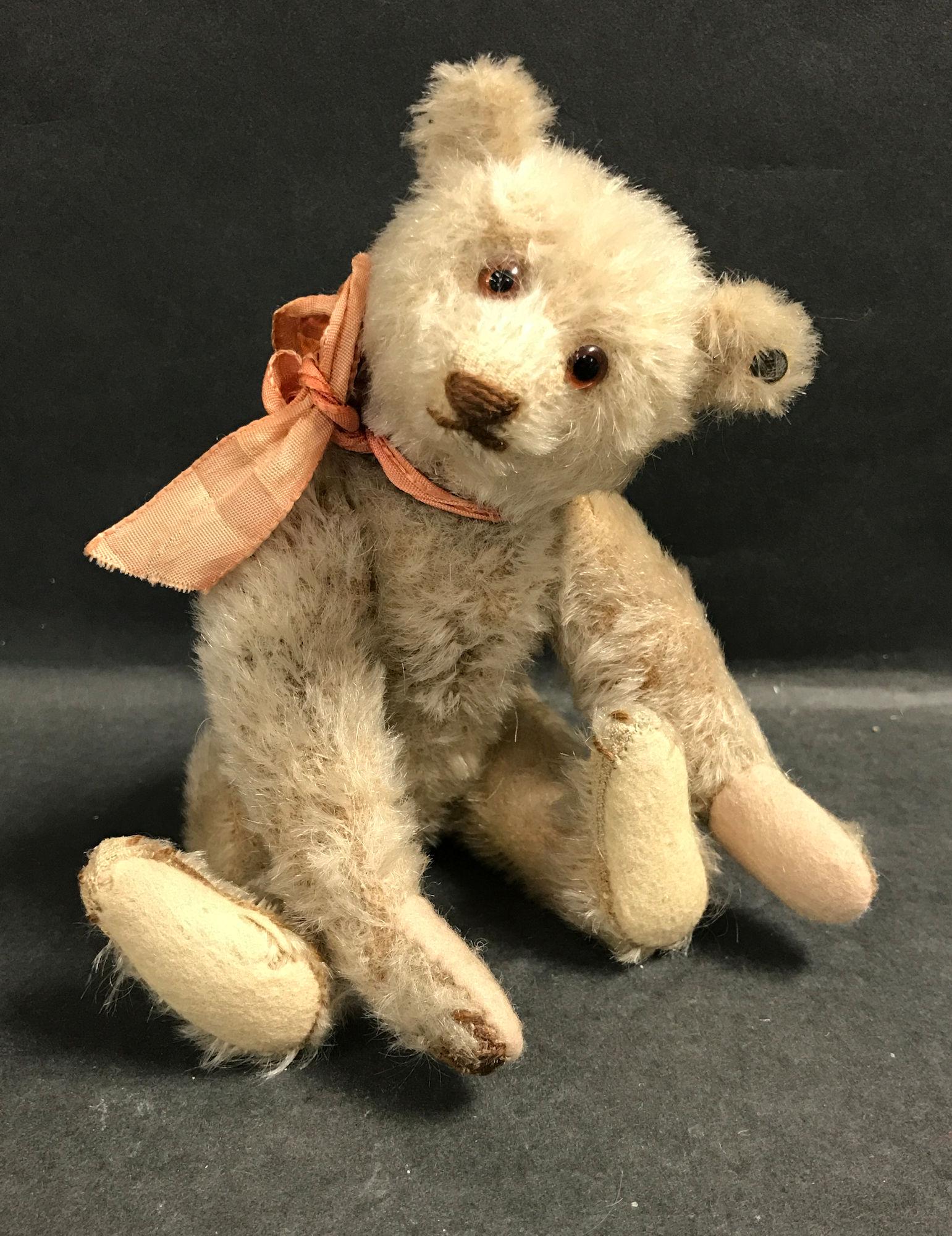 EARLY WHITE MOHAIR STEIFF TEDDY BEAR. DISK JOINTED AT (1 of 5)