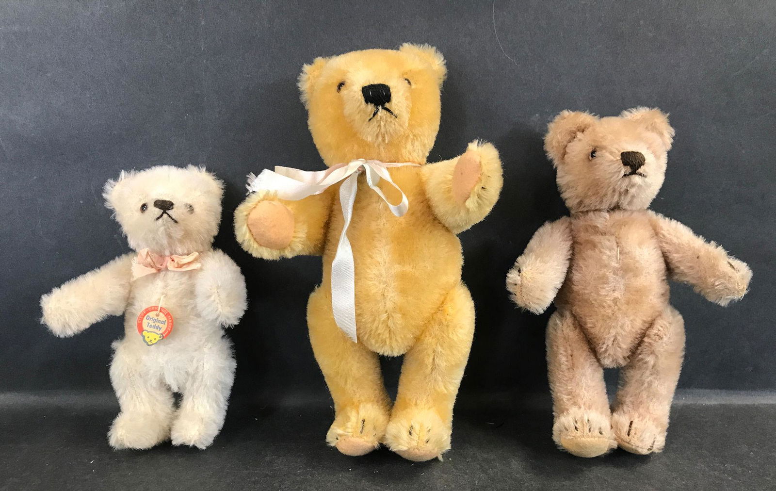 (3) SMALL STEIFF MOHAIR TEDDY BEARS. ALL ARE DISK (1 of 1)