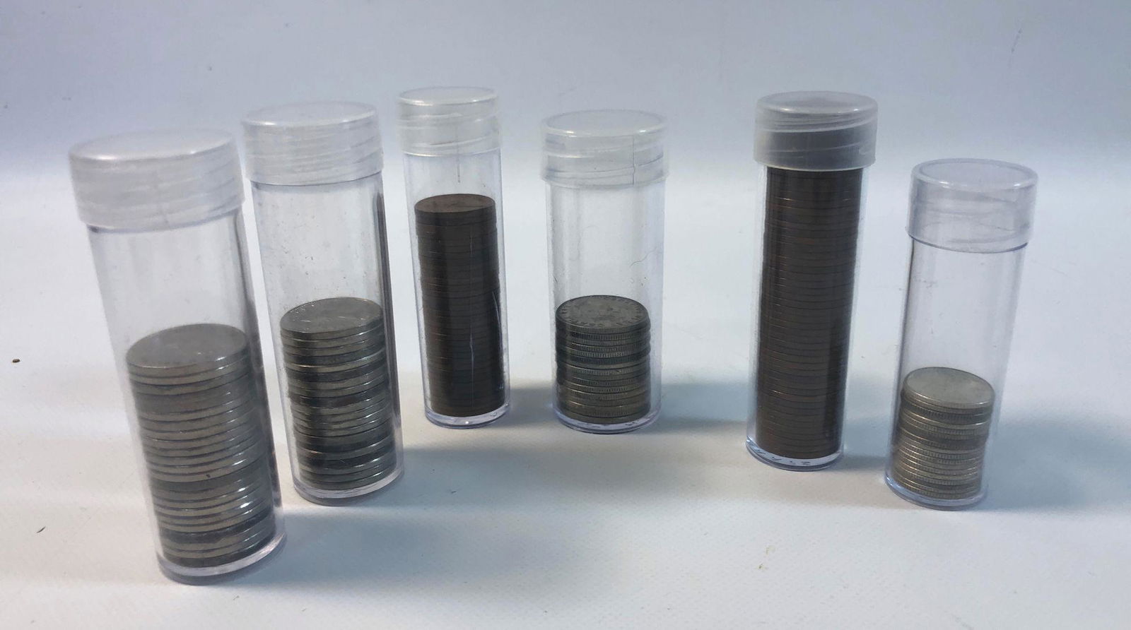 LOT OF CANADIAN COINS (1 of 8)