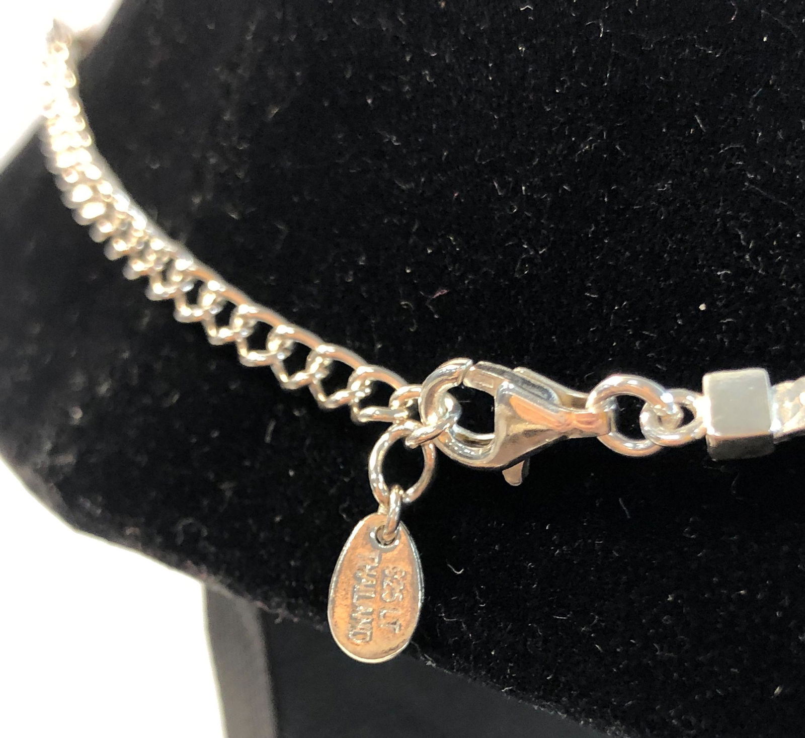 STERLING SILVER STATEMENT NECKLACE (1 of 5)