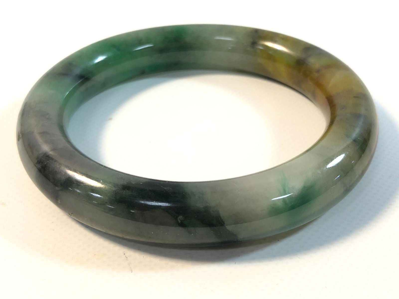 JADE BANGLE (1 of 3)