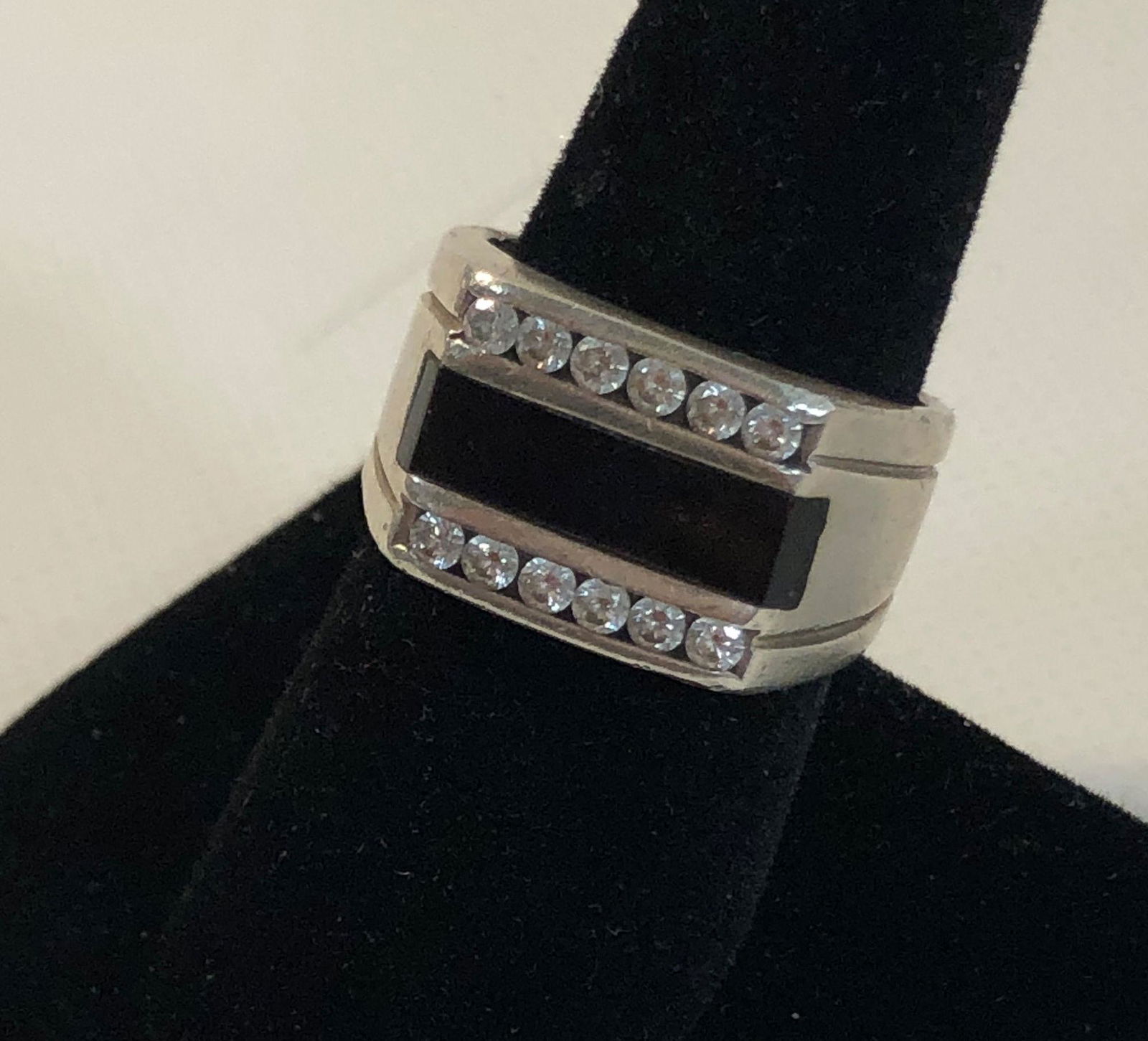 STERLING SILVER FASHION RING (1 of 10)