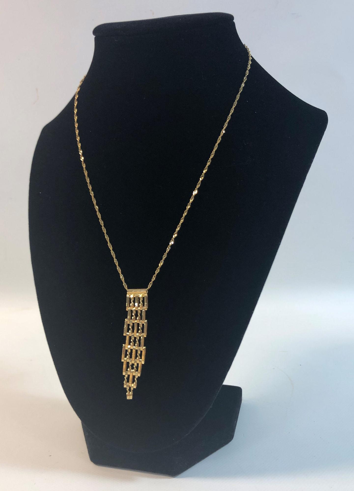 14KT YELLOW GOLD STATEMENT NECKLACE (1 of 10)