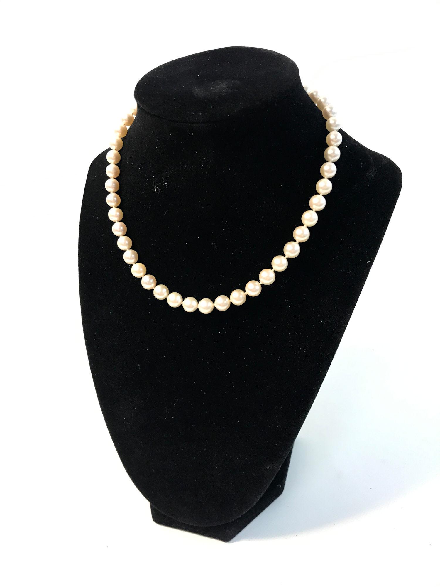MIKIMOTO PEARLS (1 of 3)