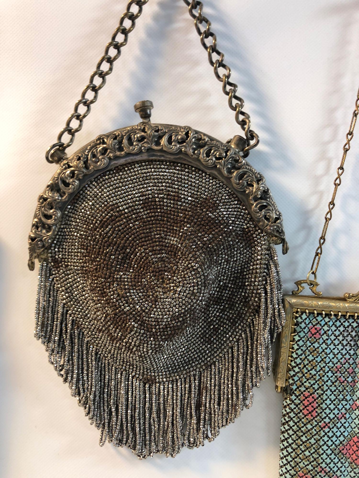BOX LOT ANTIQUE COIN PURSES, CLUTCHES, AND FRAMED LACE (1 of 11)