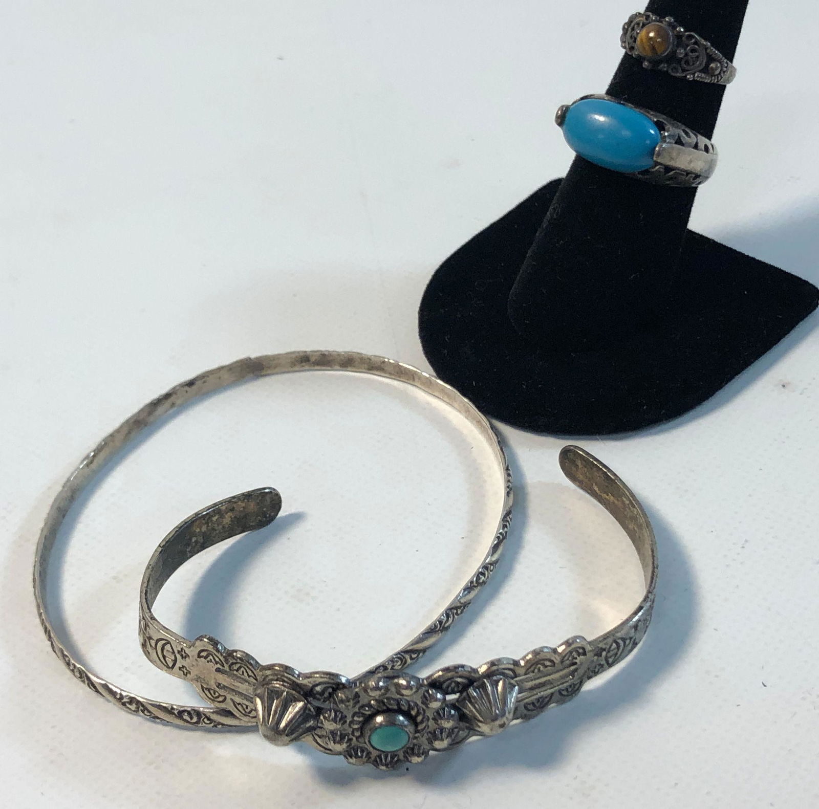 LOT OF SOUTHWESTERN STYLE ACCESSORIES (1 of 7)