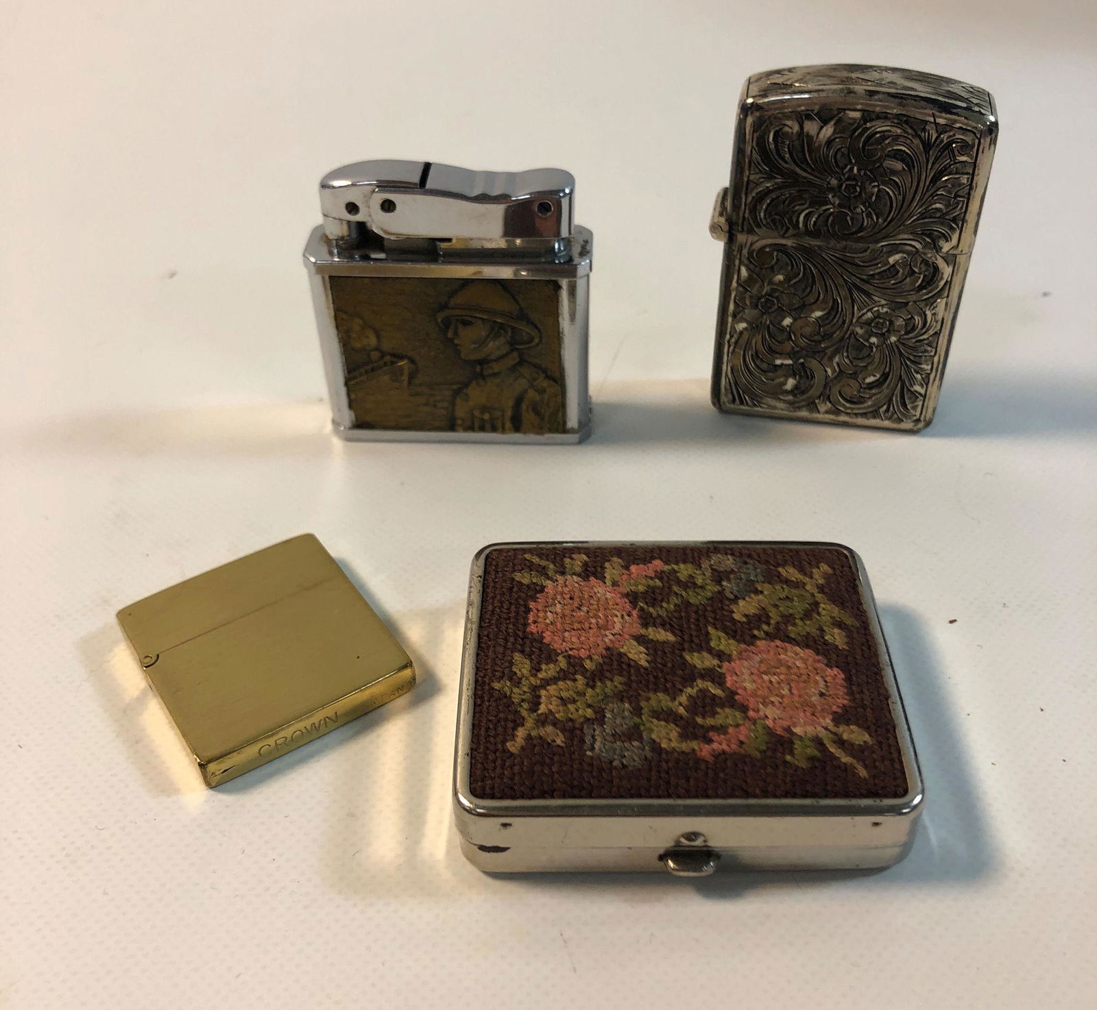 MISCELLANEOUS VINTAGE ACCESSORIES (1 of 12)