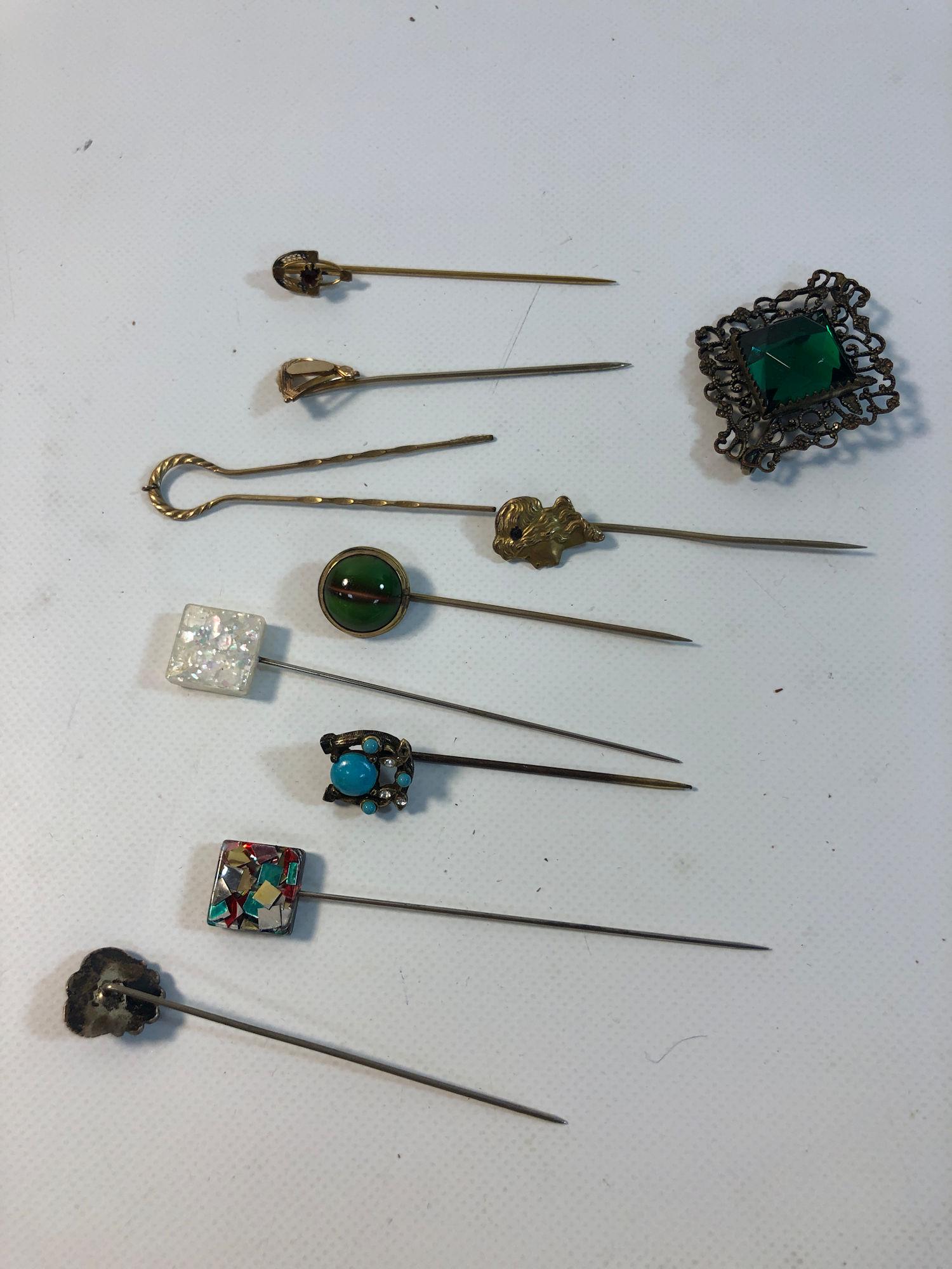 VINTAGE STICK PINS AND ACCESSORIES (1 of 9)