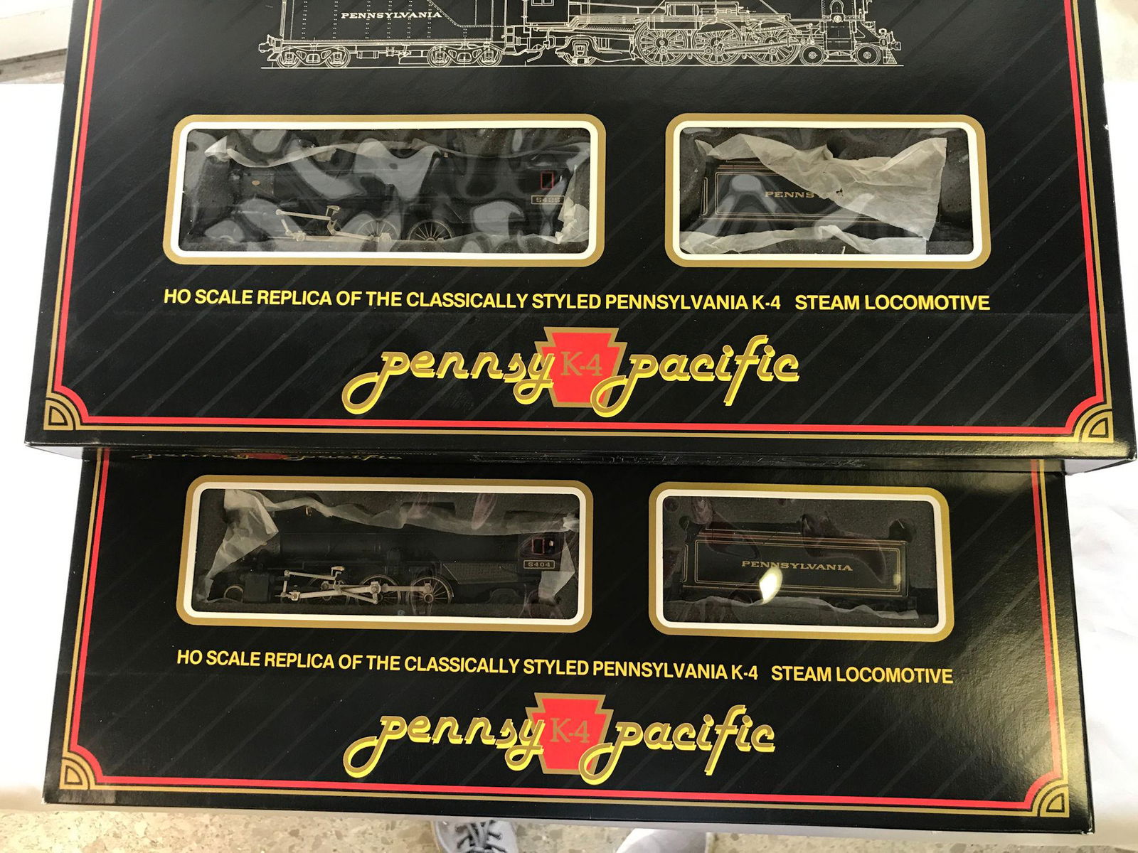 LOT 2 BACHMANN SPECTRUM HO GAUGE PENNSYLVANIA K-4 STEAM (1 of 1)