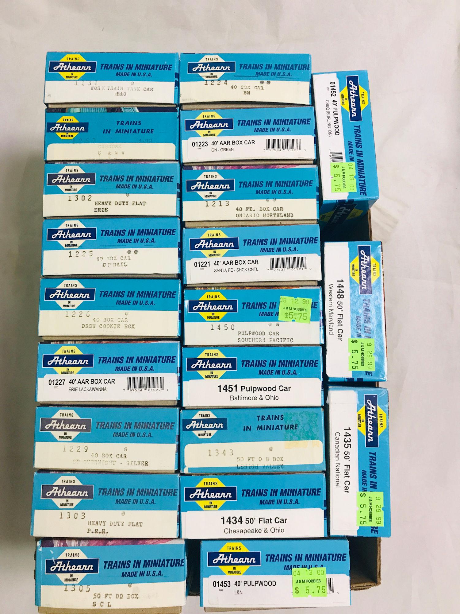 LOT 21 ATHEARN HO GAUGE ROLLING STOCK KITS, ORIGINAL (1 of 1)