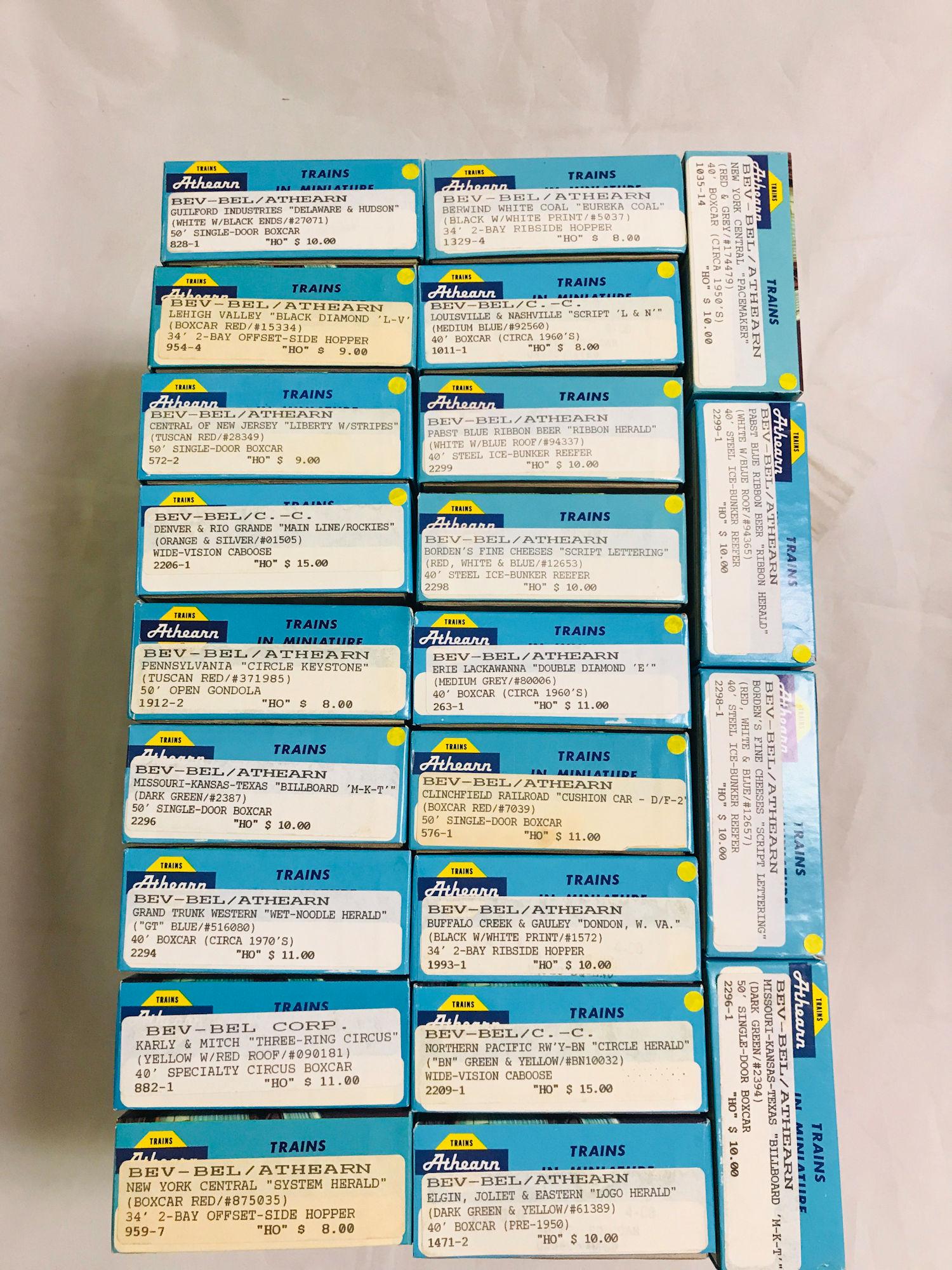 LOT 22 ATHEARN HO GAUGE ROLLING STOCK KITS, ORIGINAL (1 of 1)