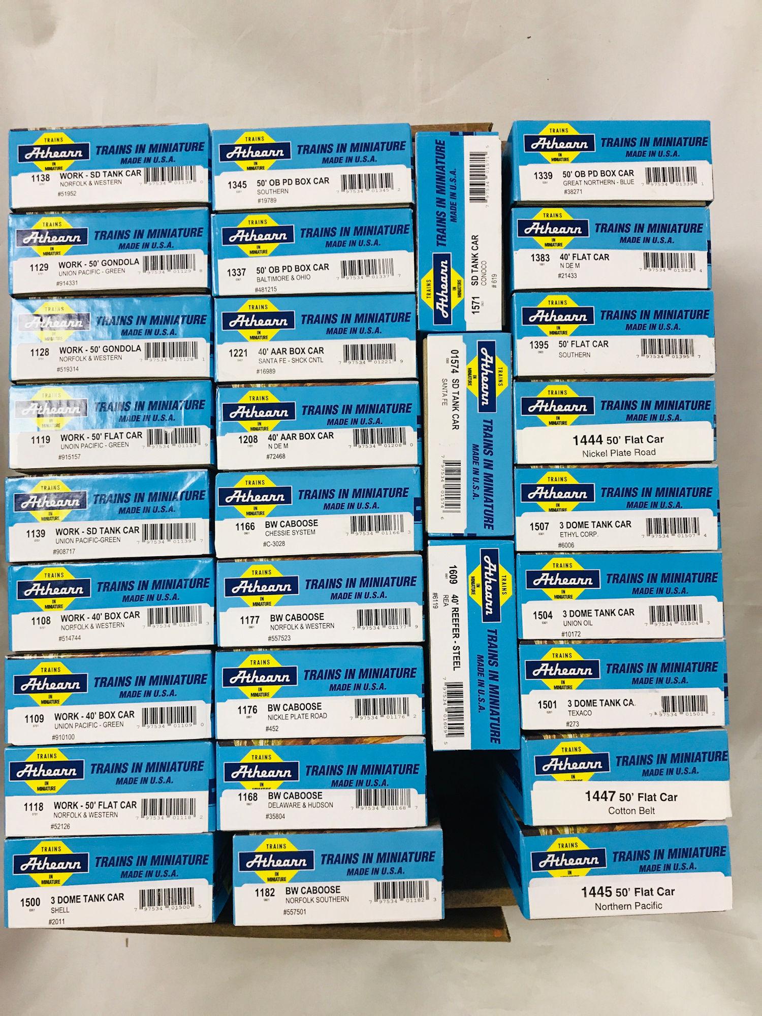 LOT 30 ATHEARN HO GAUGE ROLLING STOCK KITS, ORIGINAL (1 of 1)