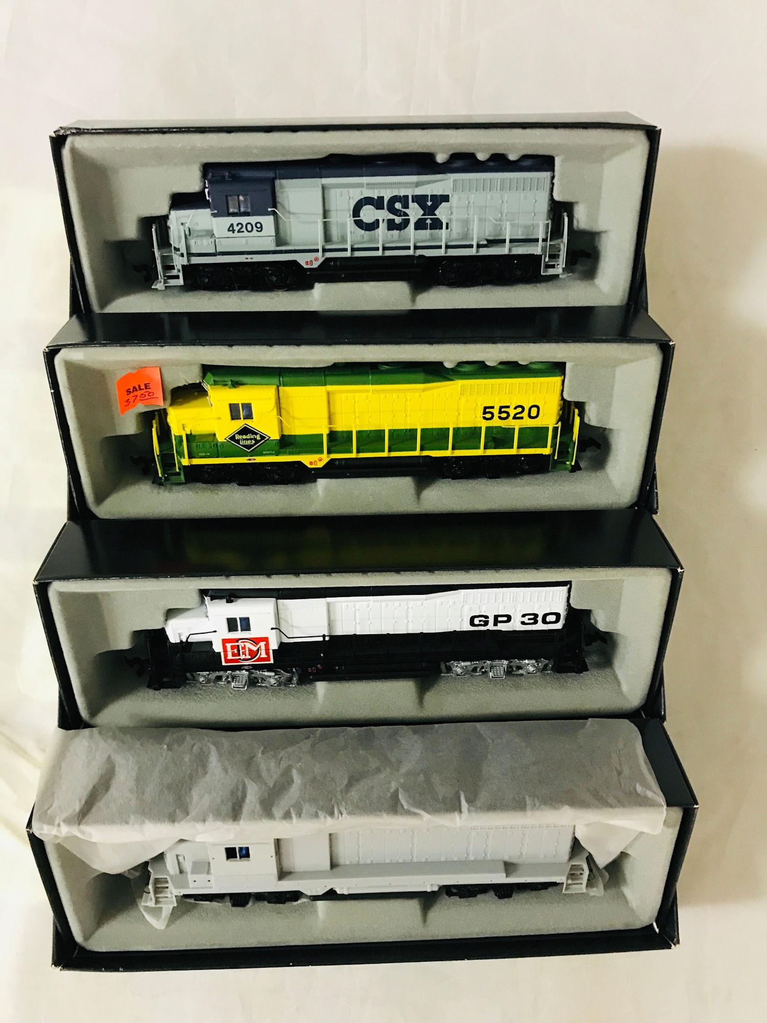 LOT 4 BACHMANN SPECTRUM HO GAUGE GP-30 DIESEL (1 of 1)