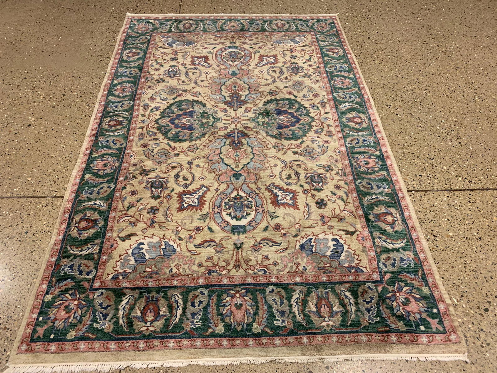 ORIENTAL RUG, PERSIAN TABRIZ, 6'1" X 9'5" (1 of 8)