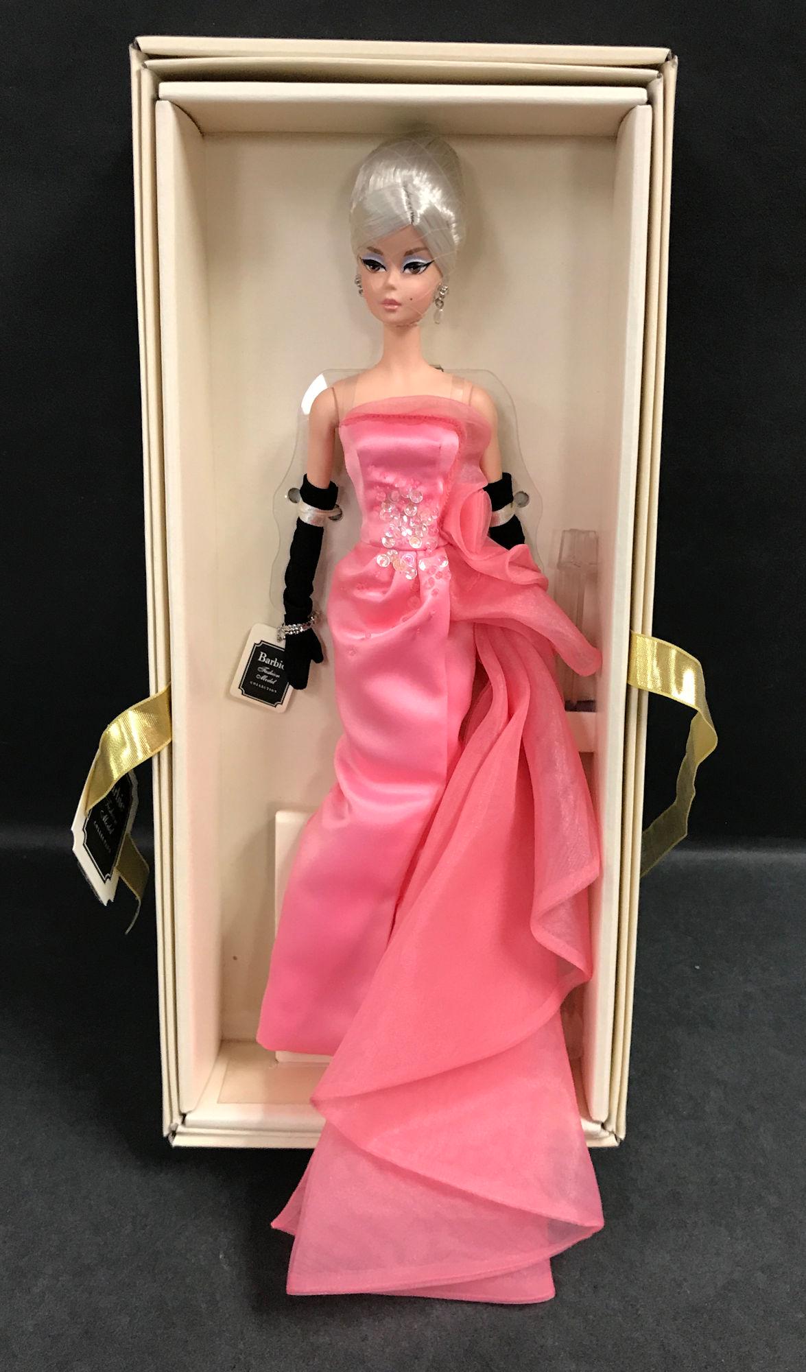 SILKSTONE BARBIE GOLD LABEL COLLECTION "GLAM GOWN": SILKSTONE BARBIE GOLD LABEL COLLECTION "GLAM GOWN" NRFB. COMES WITH COA.