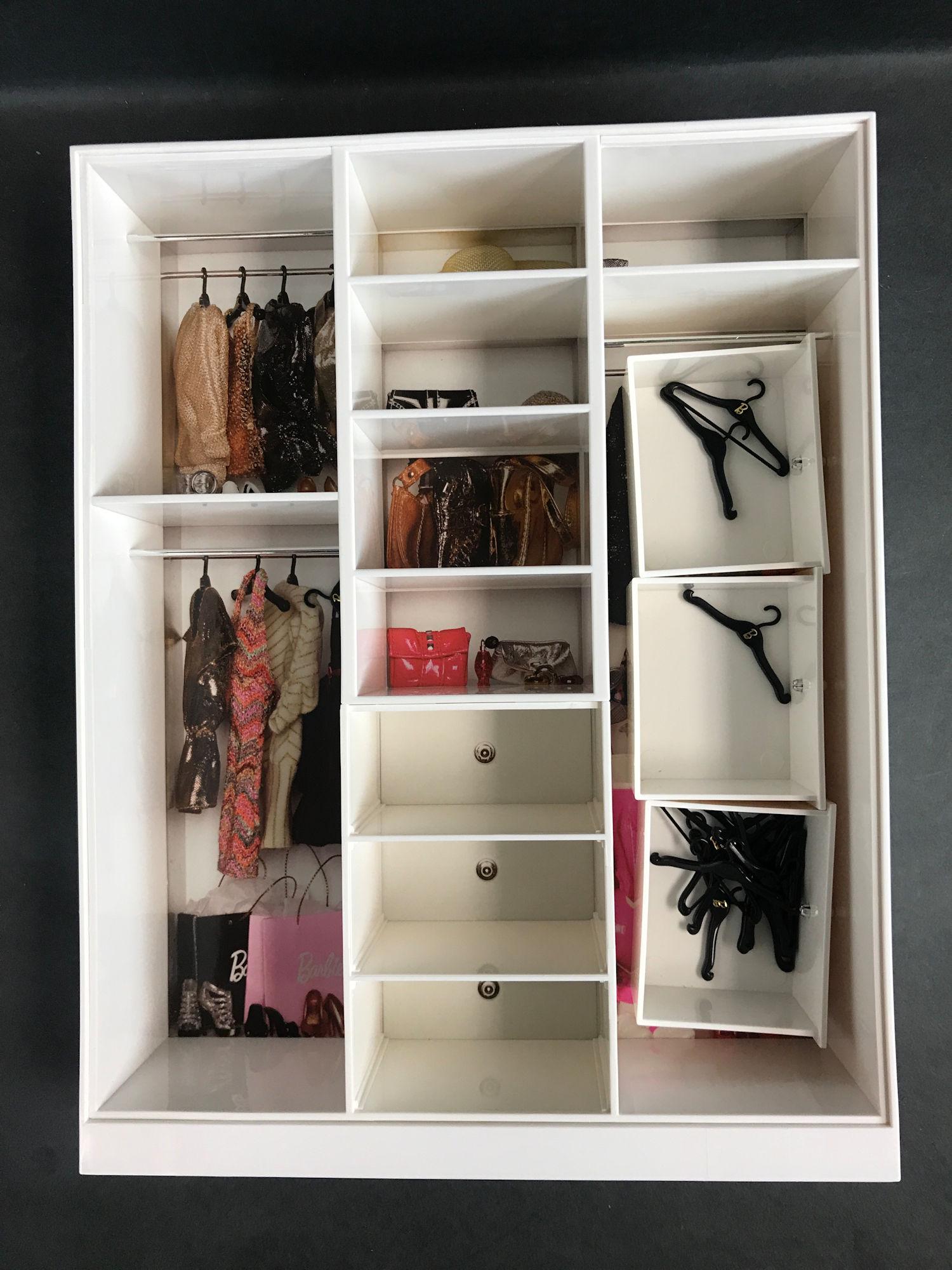 barbie look wardrobe