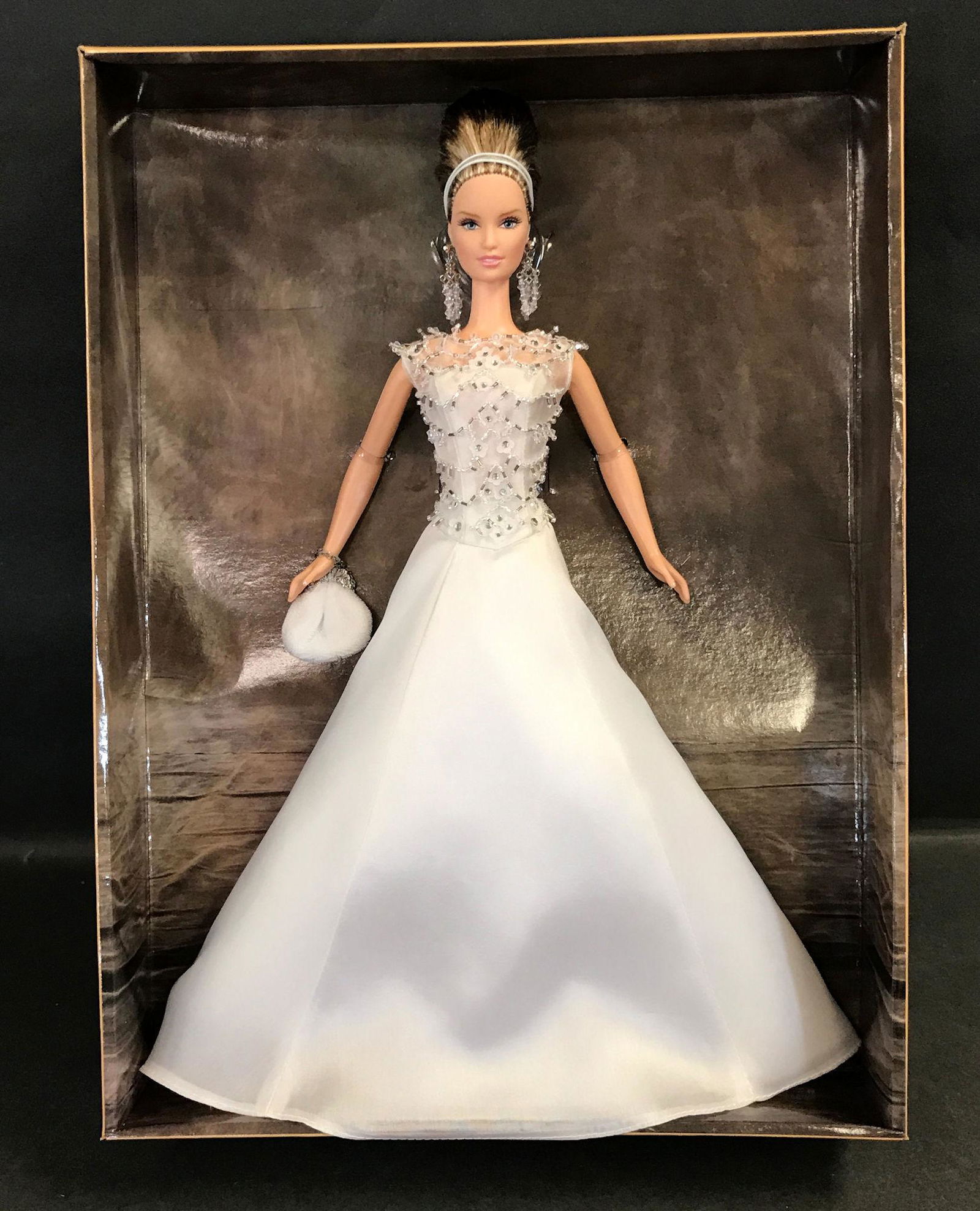 NRFB GOLD LABEL BADGLEY MISCHKA BRIDE BARBIE. (1 of 1)