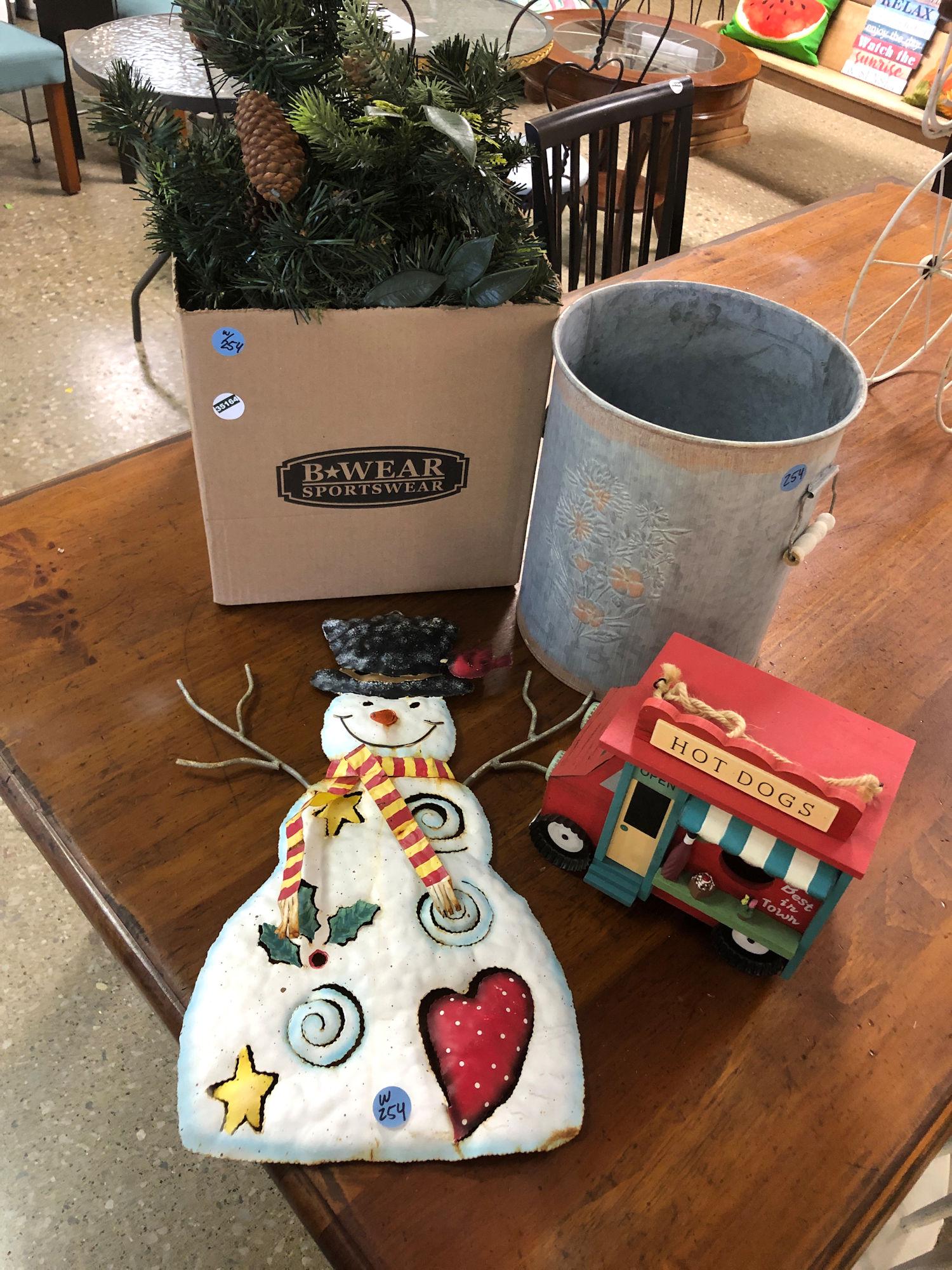 (2) BOX LOTS INCLUDING BIRDHOUSE, GREENERY, & SNOWMAN (1 of 5)