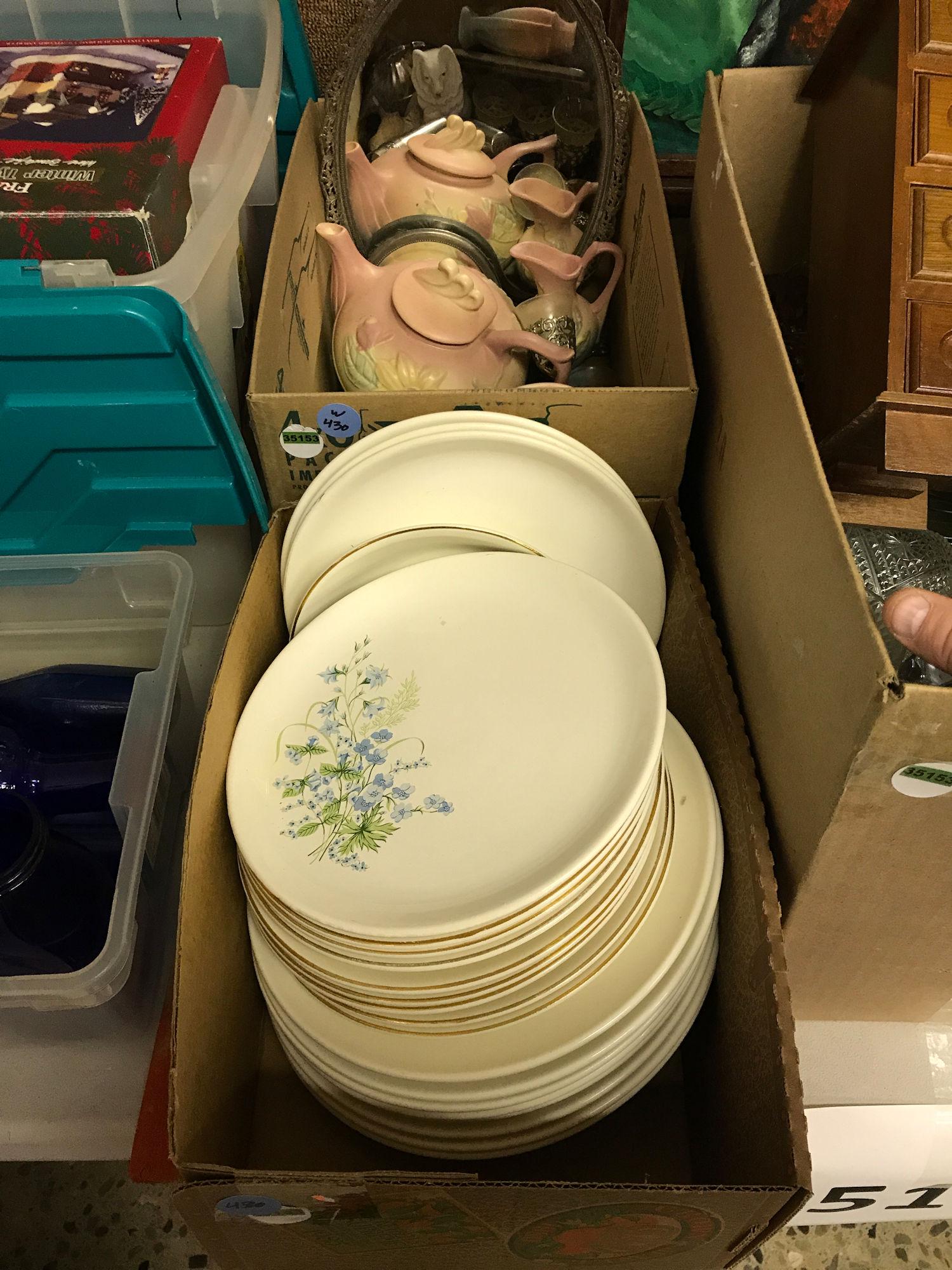 (2) BOX LOTS INCLUDING HULL POTTERY AND CHINA (1 of 3)
